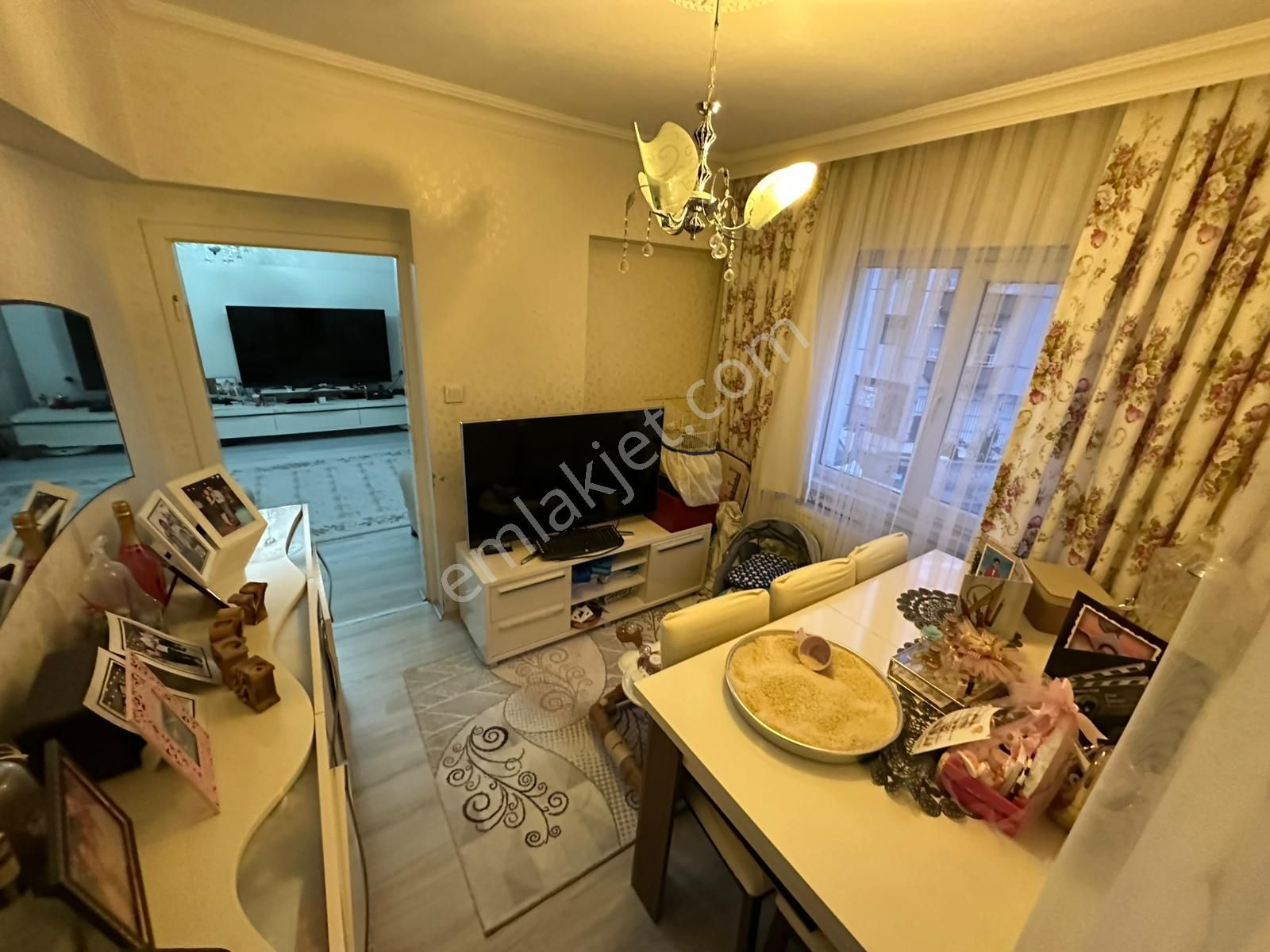 Selçuklu Mh. 3+1 Katta Yapılı Harika Lokasyonda Daire - Görsel 12