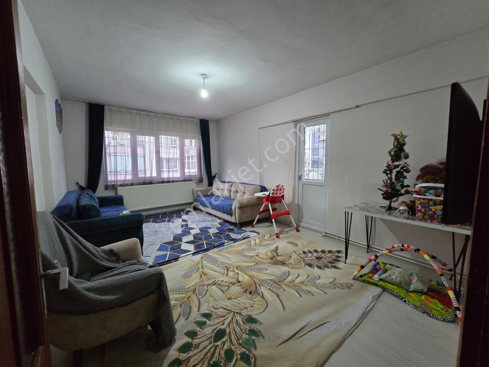 Koza Emlak'tan Plevne Mahalesinde Kelepir Ara Katta Bağımsız Fırsat Dairee - Görsel 7