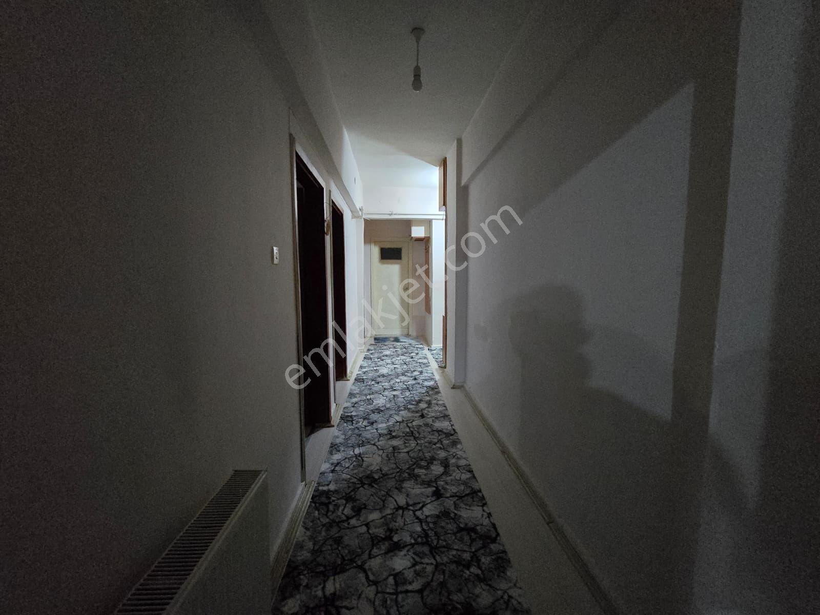 Koza Emlak'tan Plevne Mahalesinde Kelepir Ara Katta Bağımsız Fırsat Dairee - Görsel 21