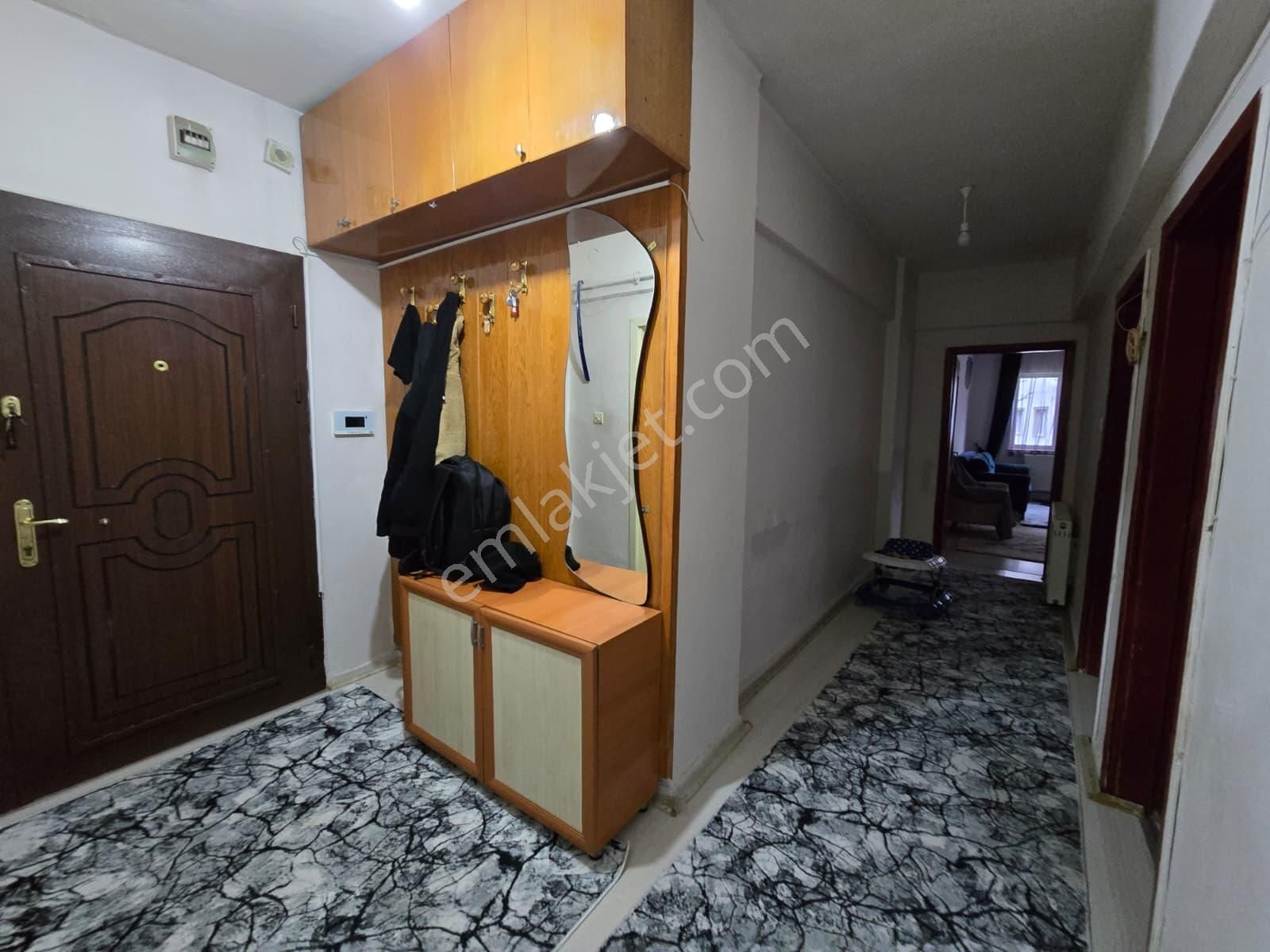 Koza Emlak'tan Plevne Mahalesinde Kelepir Ara Katta Bağımsız Fırsat Dairee - Görsel 24