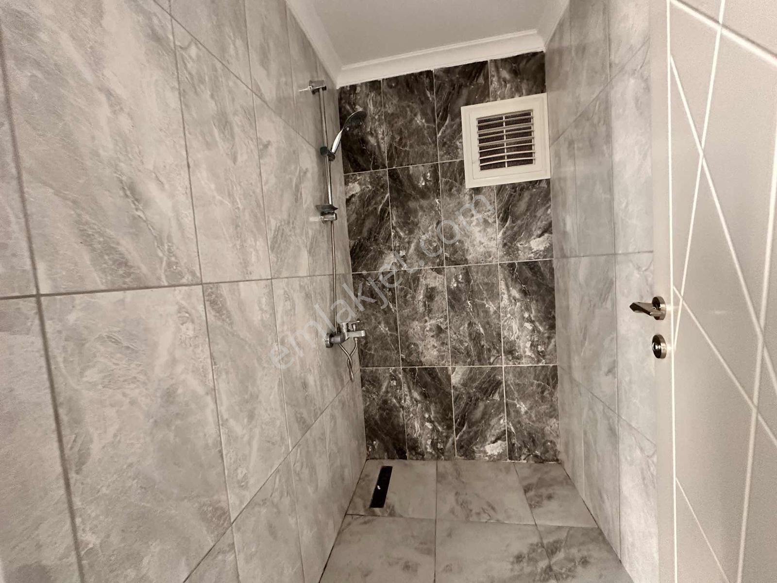 Proas'dan Site İçi Bahçe Katı Havuzlu Kiralık Daire - Görsel 7
