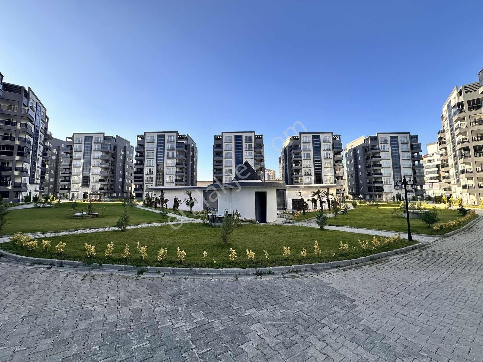 Proas'dan Site İçi Bahçe Katı Havuzlu Kiralık Daire - Görsel 13