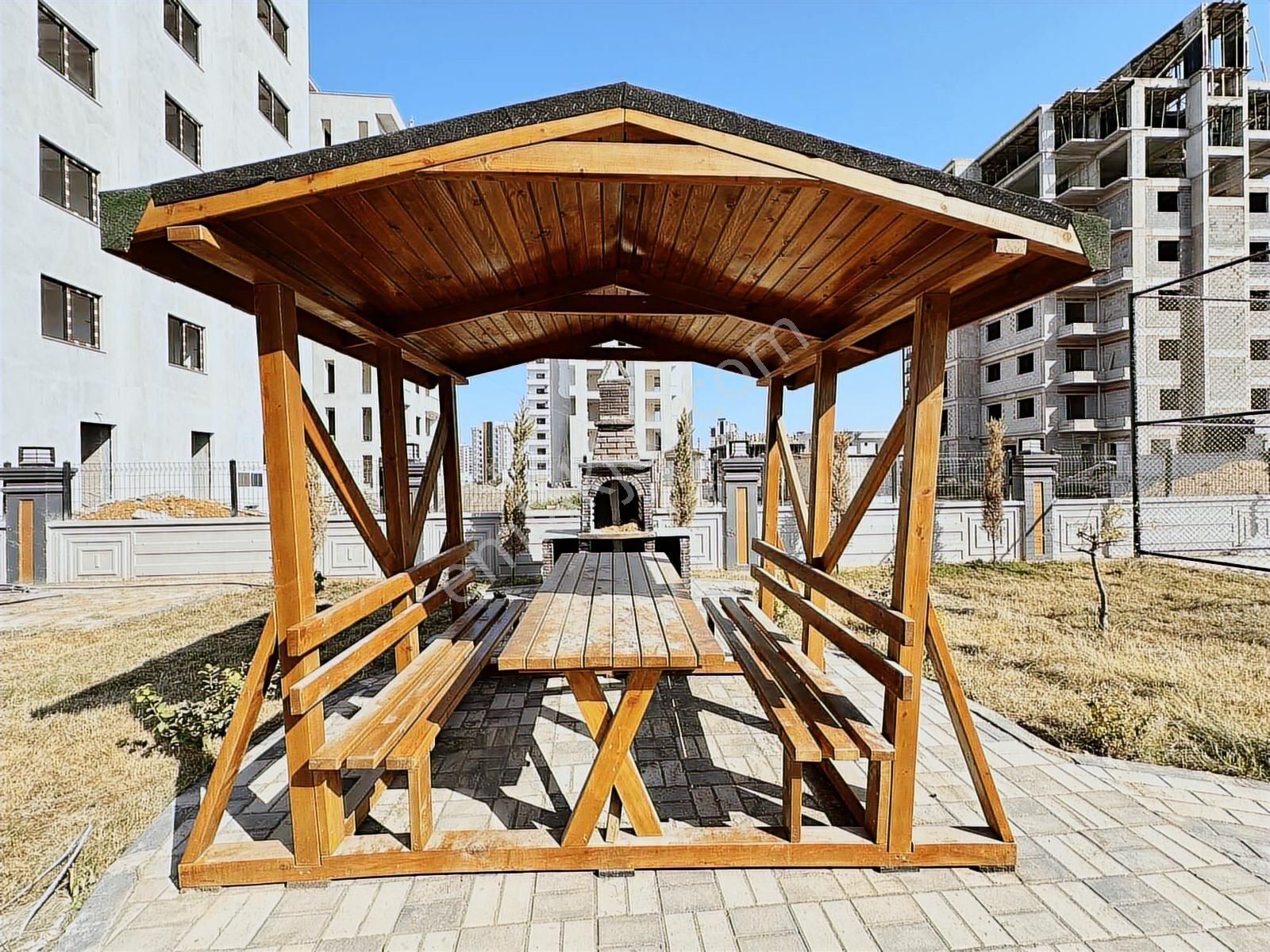 New Form'dan Kuyulukta Havuzlu Site İçerisinde Kiralık 2+1 - Görsel 2