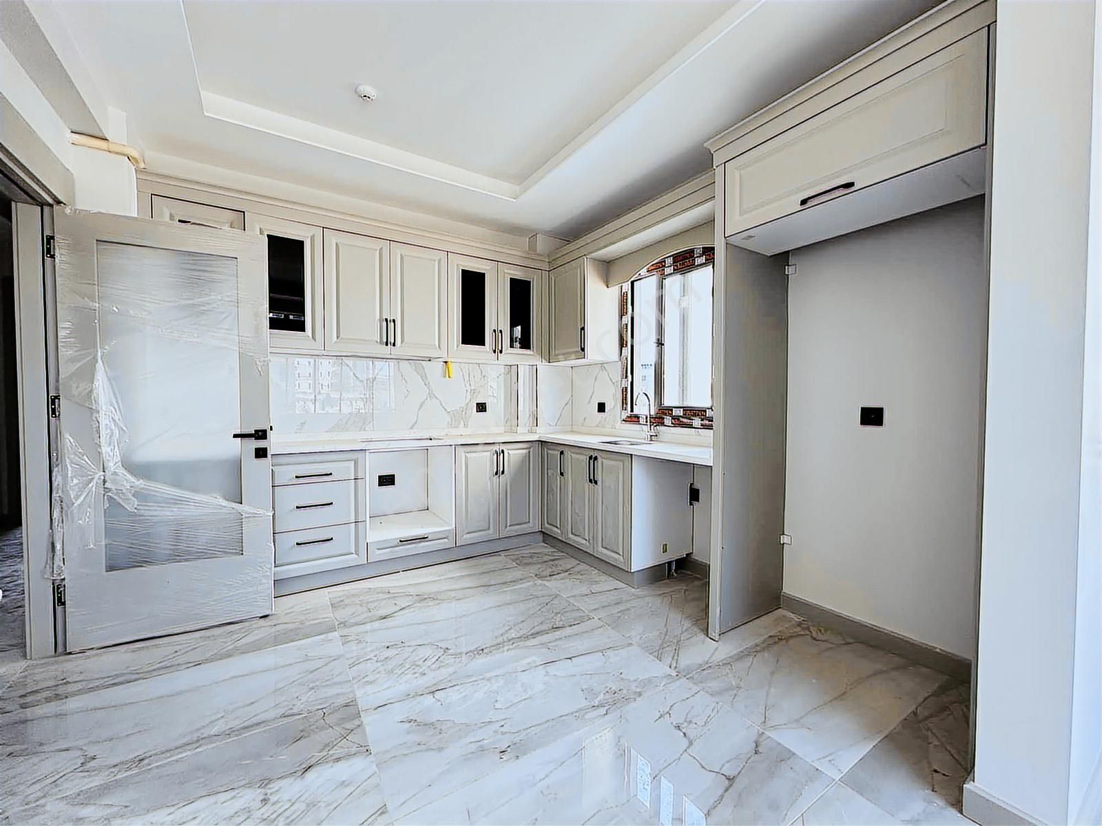 New Form'dan Kuyulukta Havuzlu Site İçerisinde Kiralık 2+1 - Görsel 30