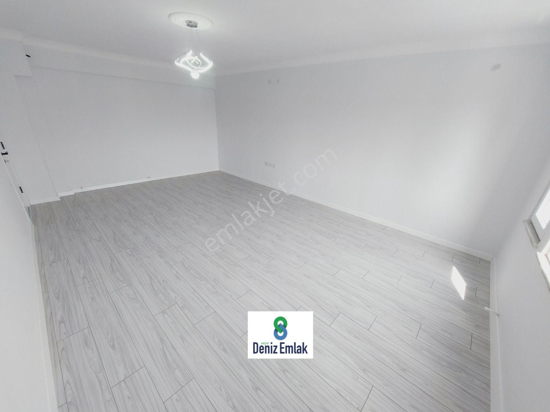 Denizden Akçayda Ön Cephe Arakat İçi Ful Yapılı Satılık 3+1 Daire. - Görsel 32