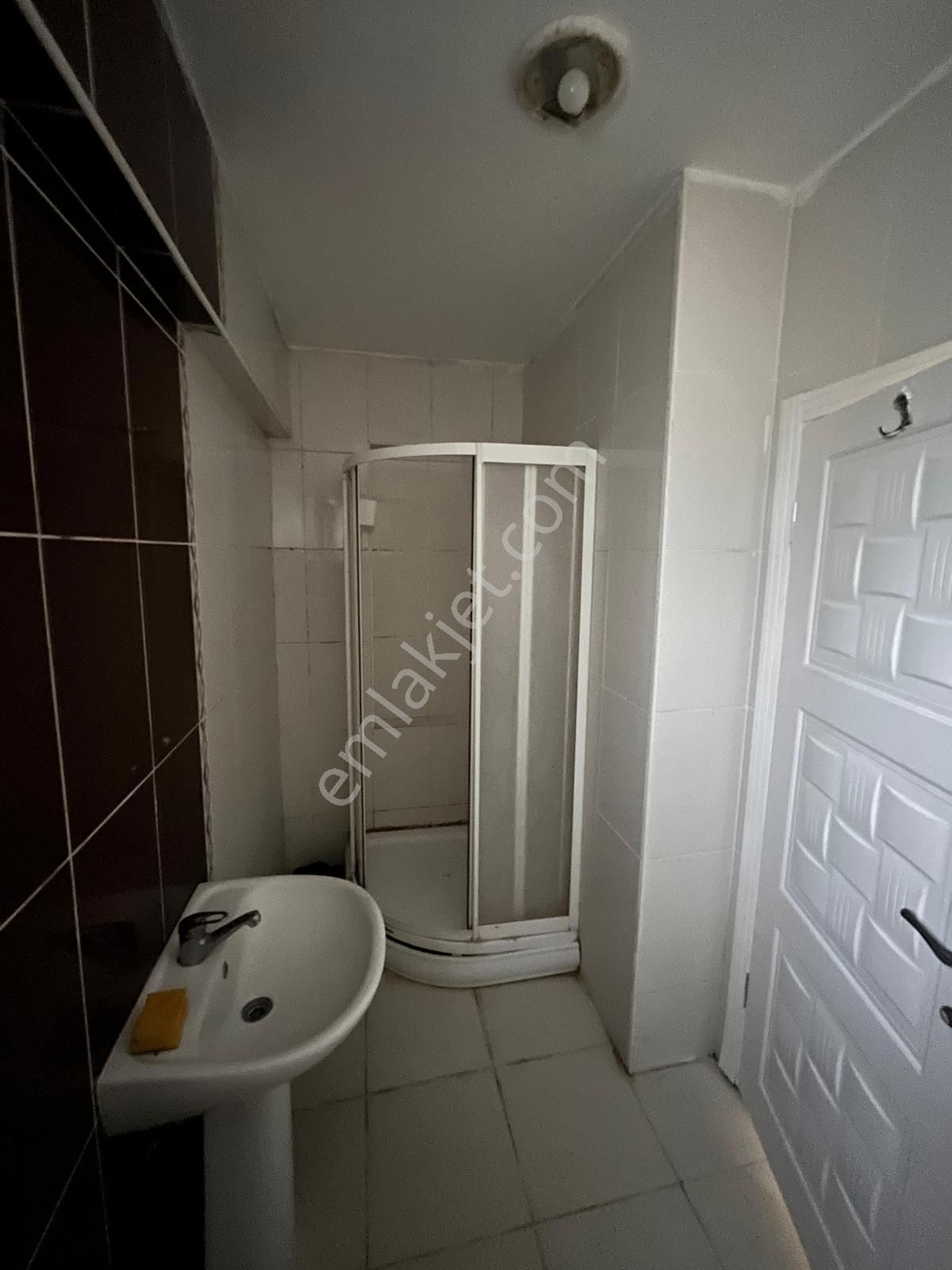 Tuğra'dan Çobançeşme'de Kiralık Geniş Balkonlu 2+1 Daire - Görsel 29