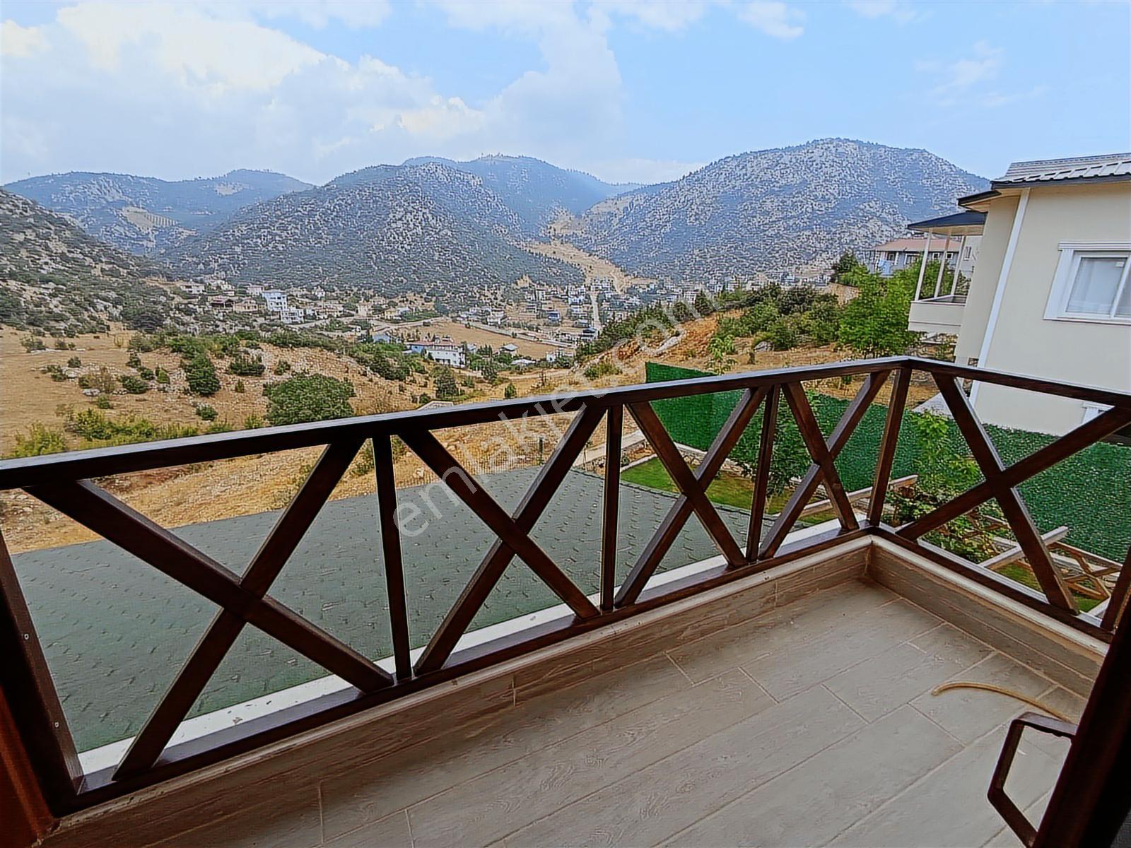 Toroslar/bekiralanı'nda Sıfır Eşyalı Ultra Lüks 4+1 Villa - Görsel 31