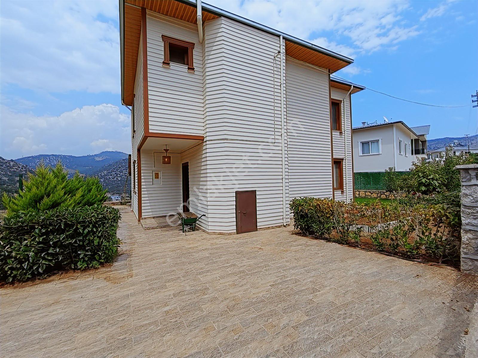 Toroslar/bekiralanı'nda Sıfır Eşyalı Ultra Lüks 4+1 Villa - Görsel 3