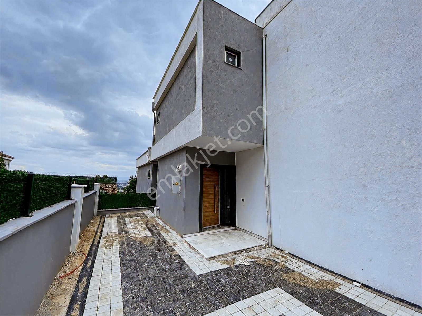 Ulucan'dan İnegöl Yeniceköy'de Satılık Fırsat Villalar - Görsel 30