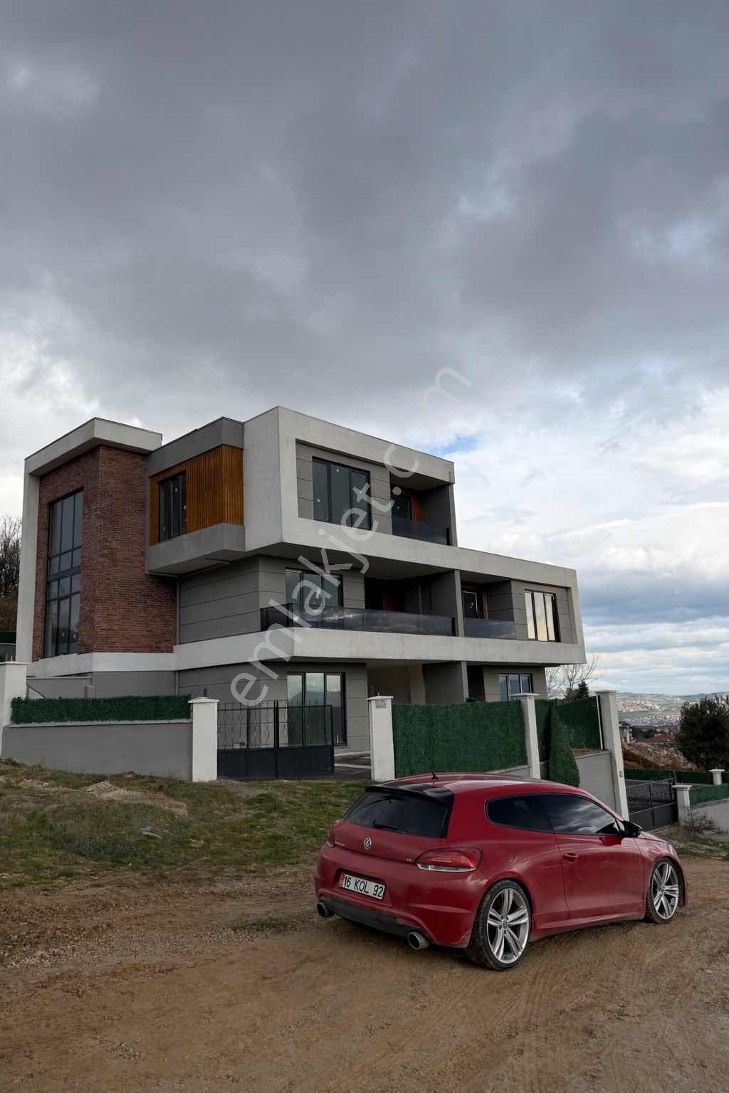 Ulucan'dan İnegöl Yeniceköy'de Satılık Fırsat Villa - Görsel 17