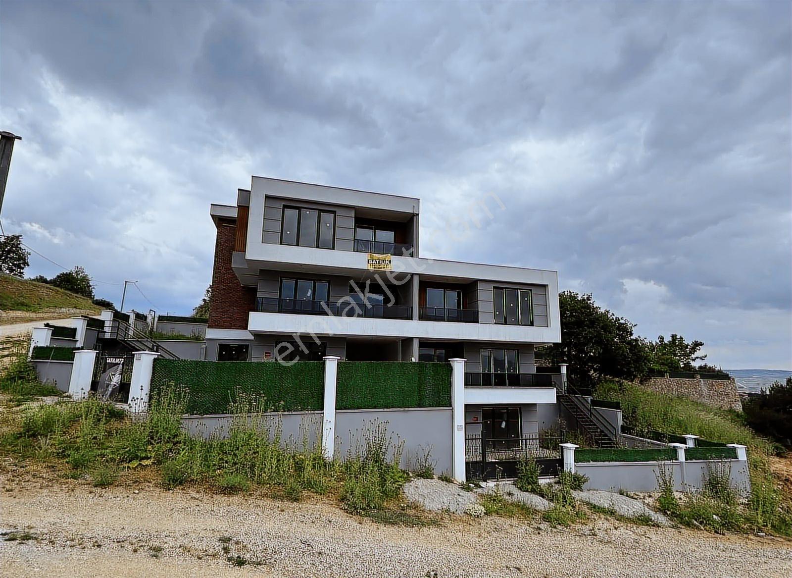 Ulucan'dan İnegöl Yeniceköy'de Satılık Fırsat Villa - Görsel 7
