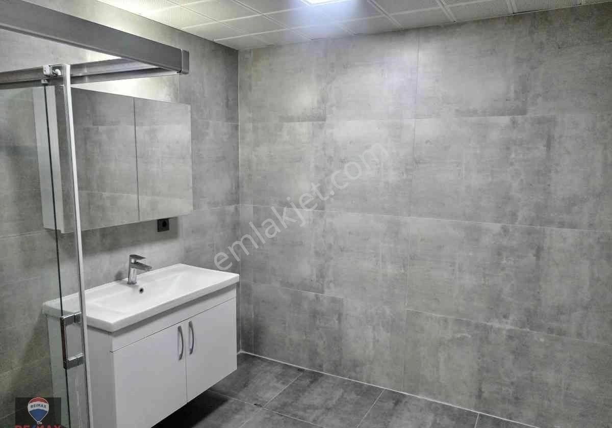 Izmır Çığlı Güzeltepe 3+1 150 M2 Ebeveyn Banyolu Genış Kıralık Daıre - Görsel 23