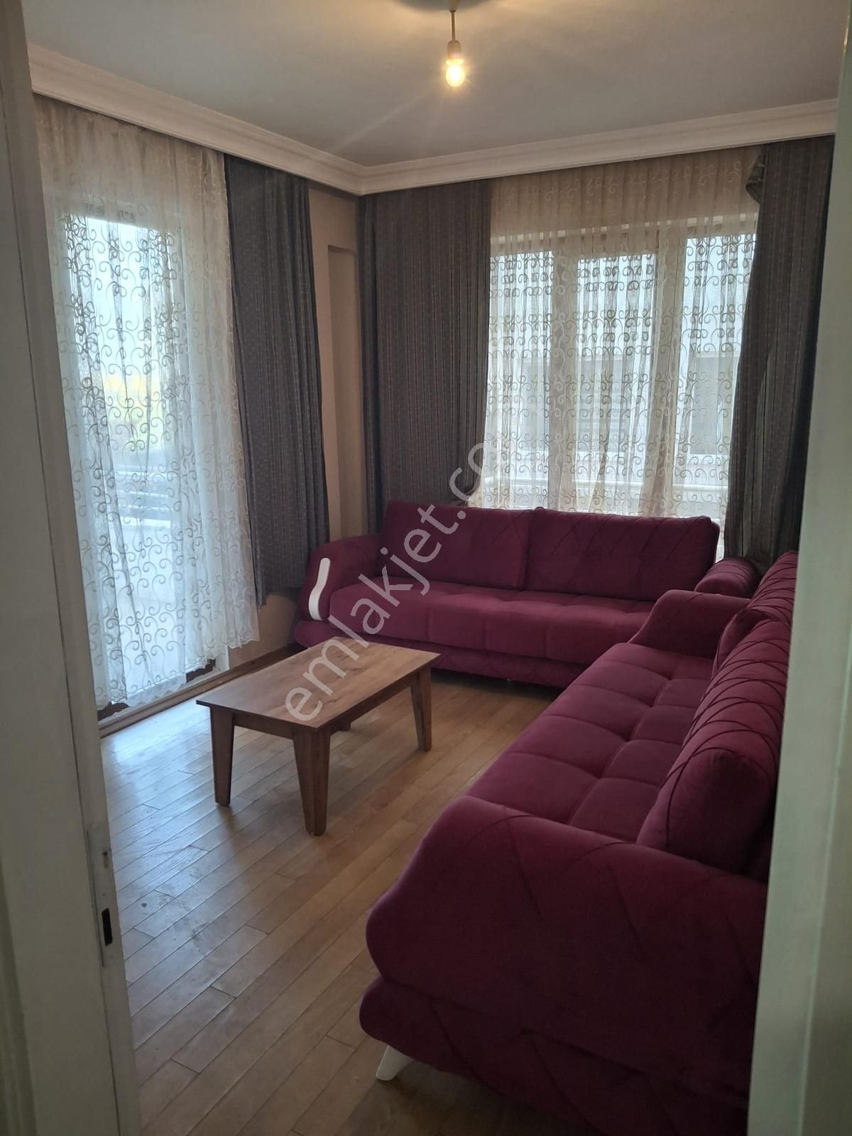 İslamoğlu Emlaktan Kiralık 2+1 Eşyalı Daire - Görsel 4