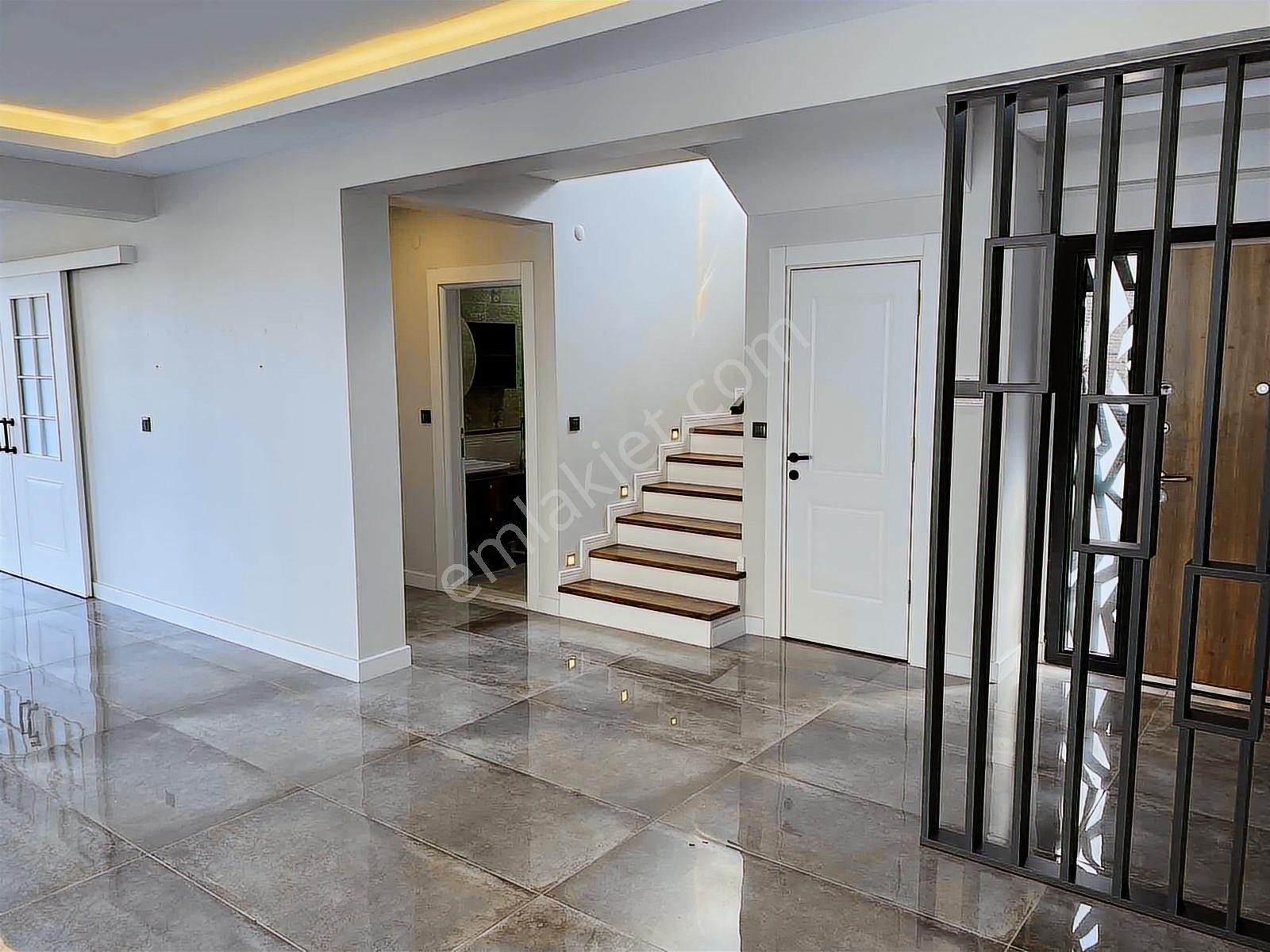 Ayhan Hepdiker Den Serdivan Yazlıkda 220m2 3+1 Site İçinde Villa - Görsel 29