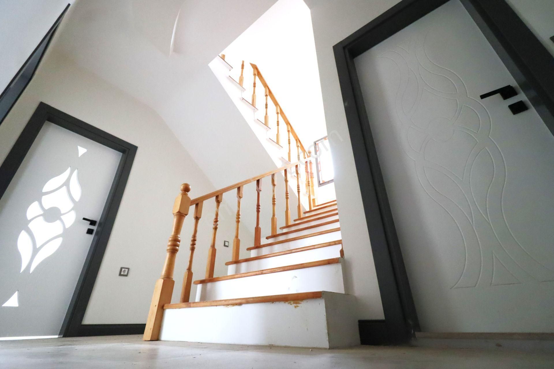 🏡güre'de Aygül'den🏡nezih Site İçerisin'de Tam Bağımsız Denize Yakın Özel Havuzlu 5+1 Satılık Villa - Görsel 11