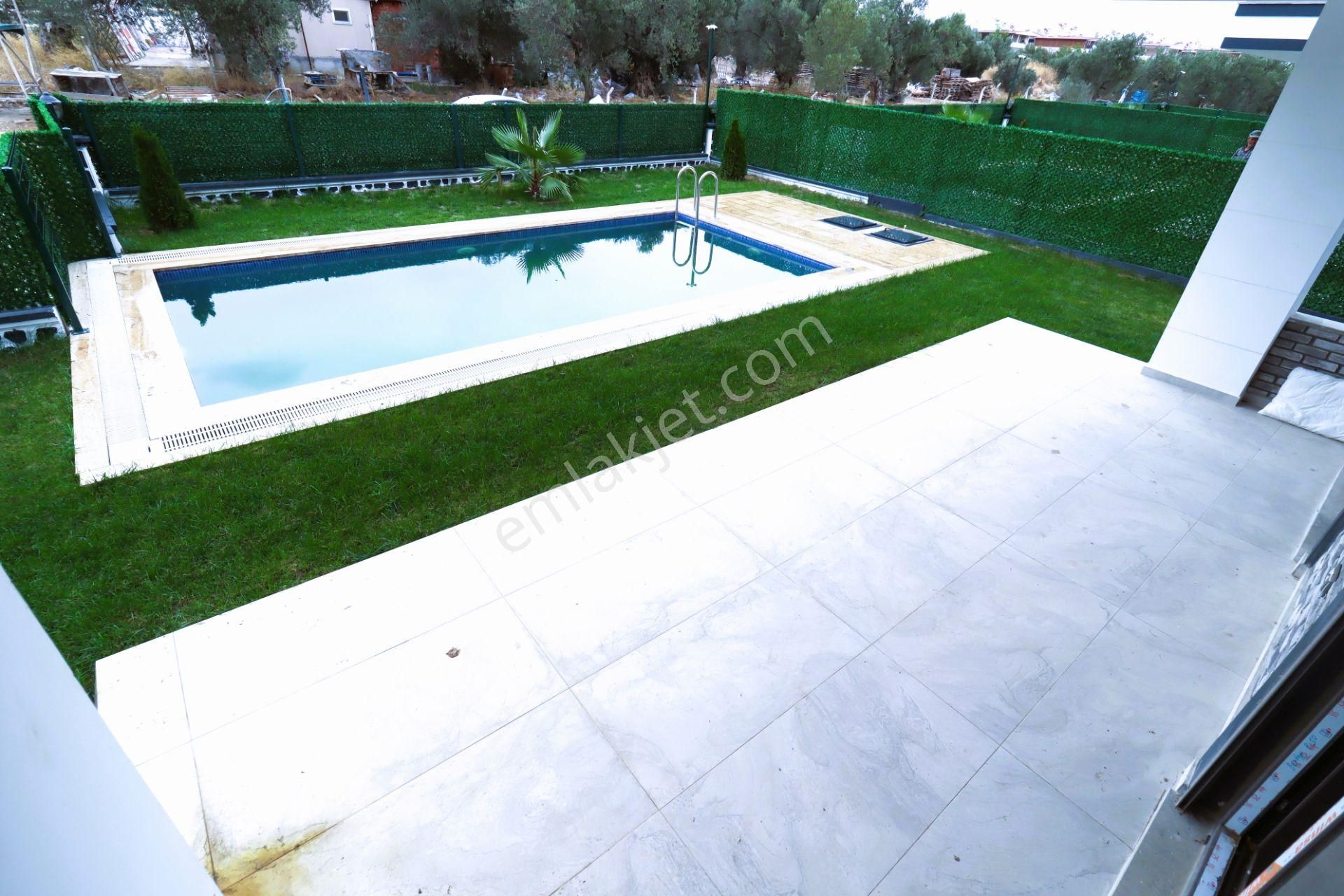🏡güre'de Aygül'den🏡nezih Site İçerisin'de Tam Bağımsız Denize Yakın Özel Havuzlu 5+1 Satılık Villa - Görsel 7