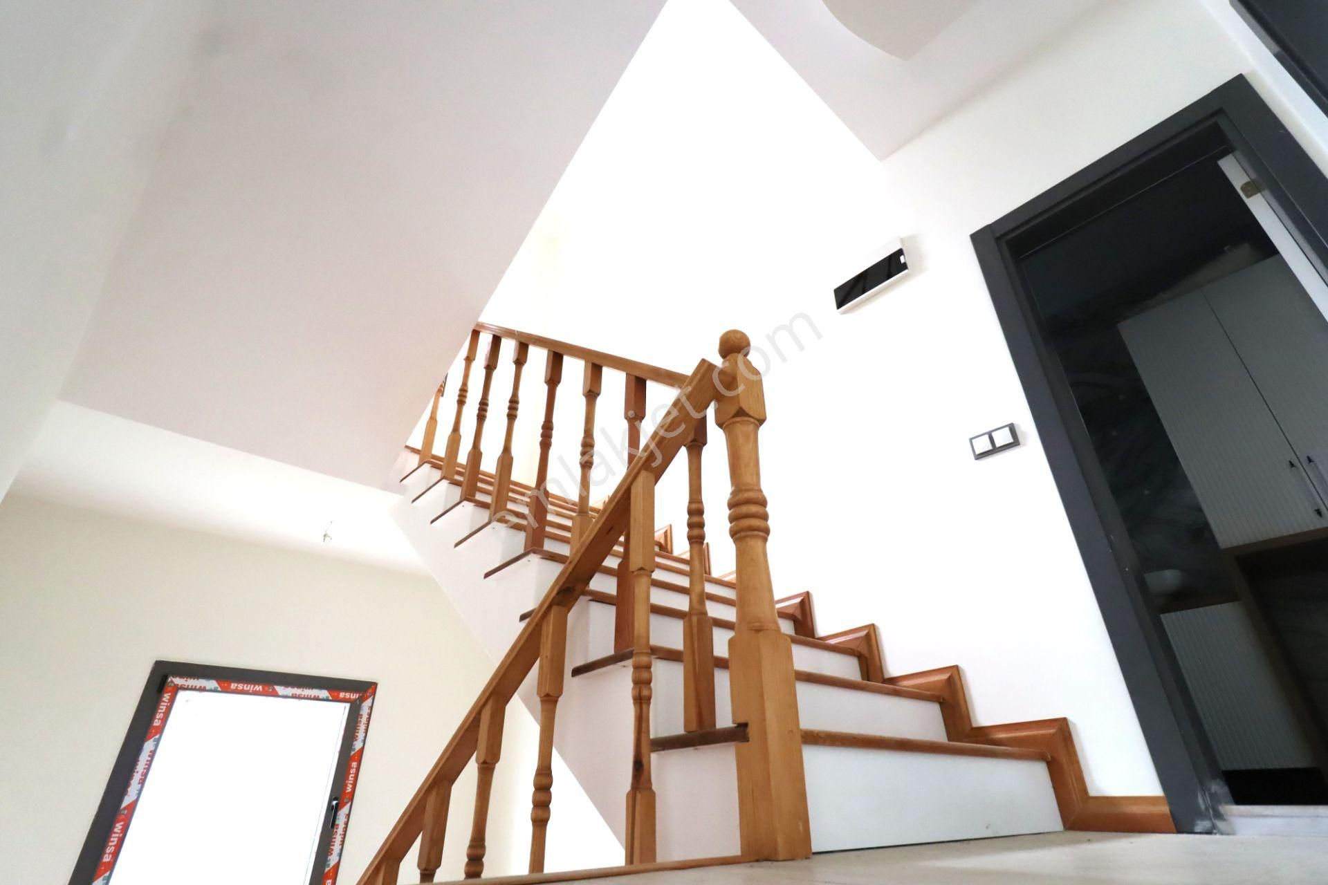 🏡güre'de Aygül'den🏡nezih Site İçerisin'de Tam Bağımsız Denize Yakın Özel Havuzlu 5+1 Satılık Villa - Görsel 27