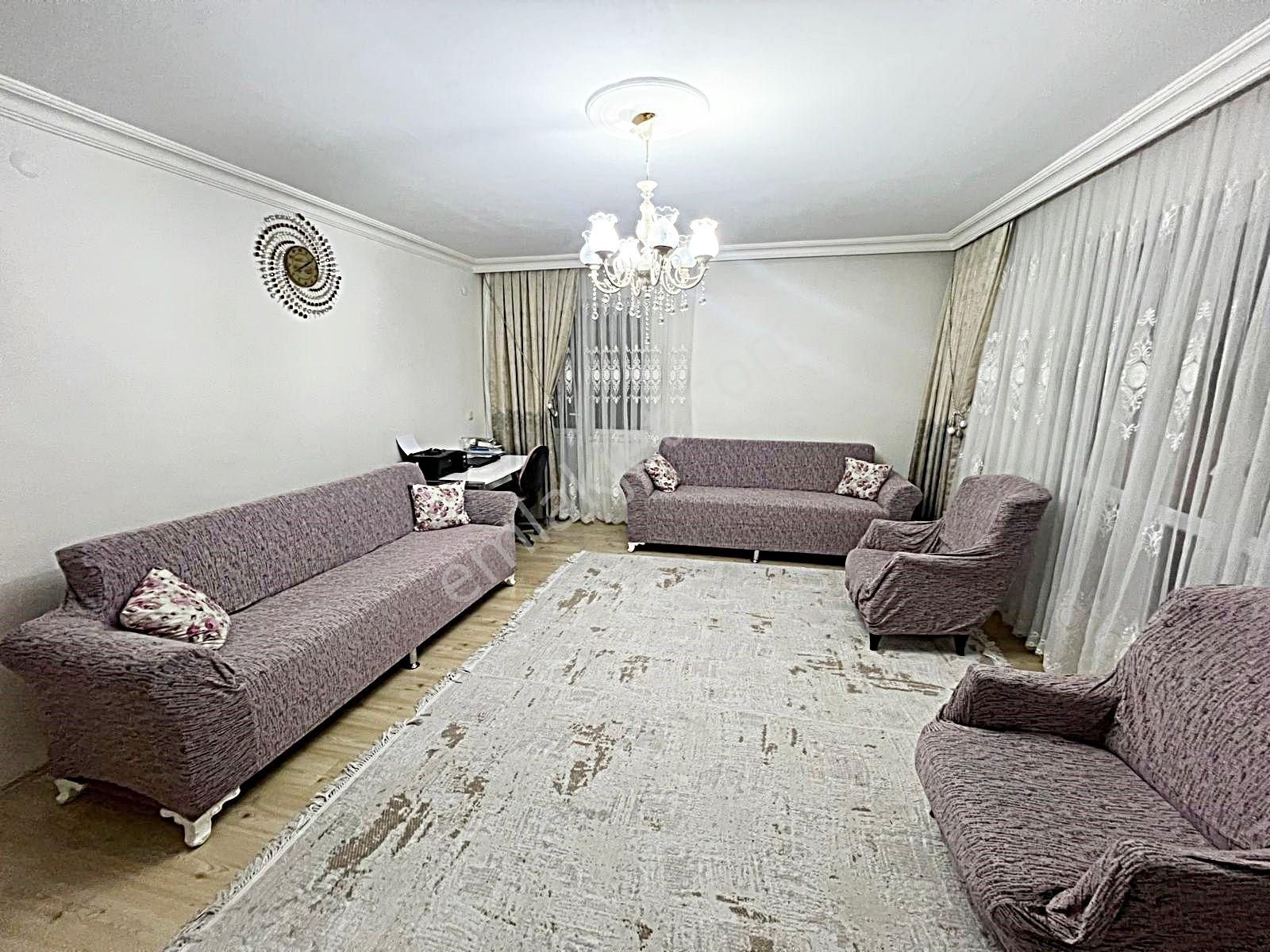 Keçiören Ataparkta Orta Katta Cad Yakın Asansörlü Daire - Görsel 8
