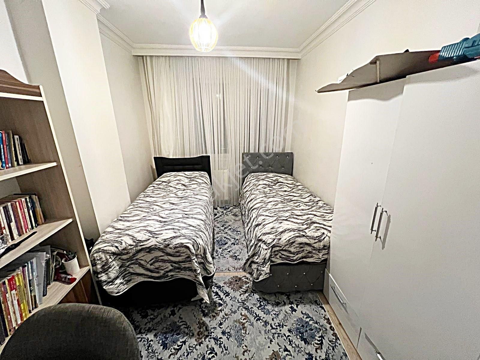 Keçiören Ataparkta Orta Katta Cad Yakın Asansörlü Daire - Görsel 12