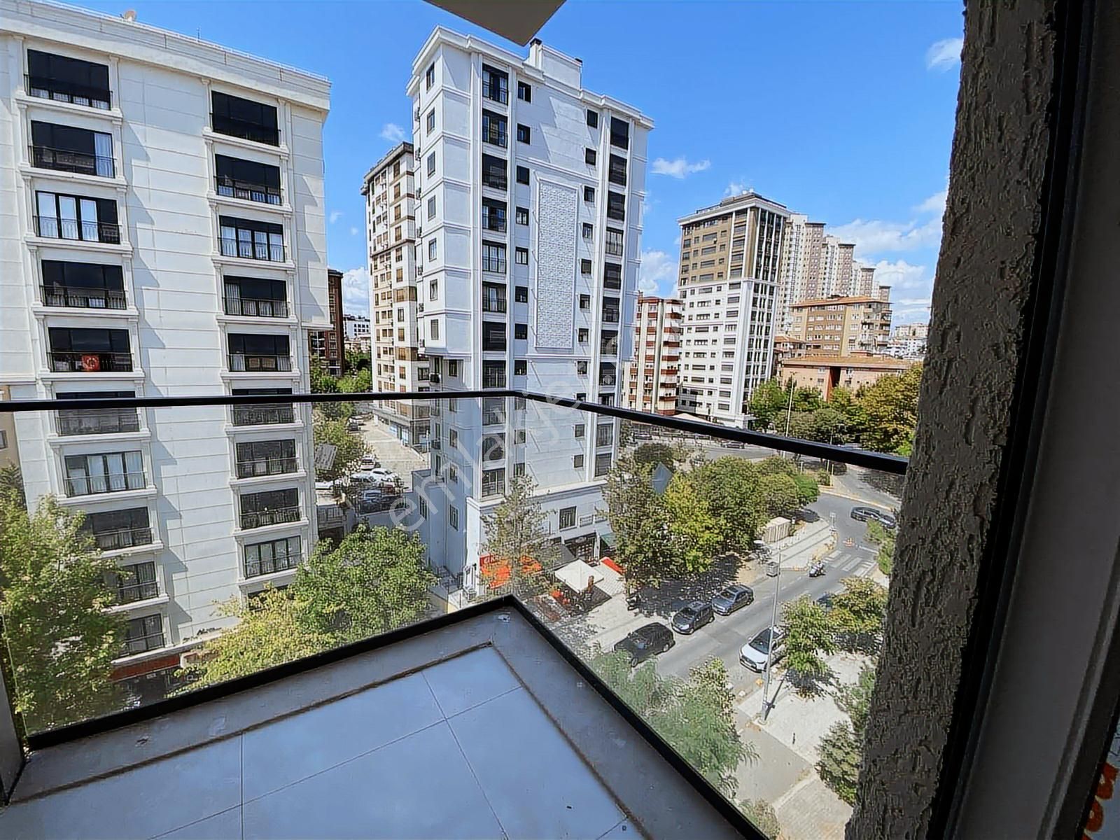 Turyap'tan Kozzy Avmye Komşu Balkonlu Sıfır 2+1 - Görsel 25