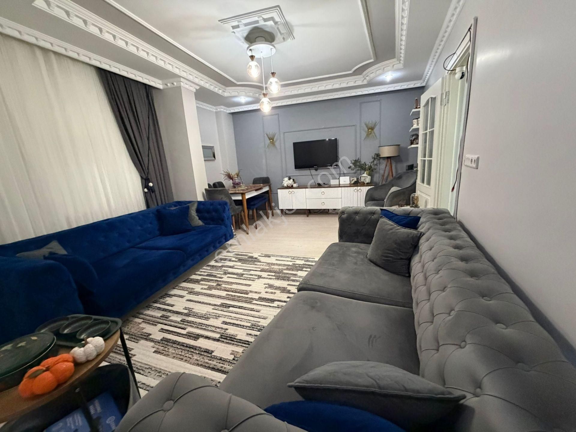 Bahçelievler'de 14 Yıllık Binada K.otoparklı 2+1 Ara Kat - Görsel 7