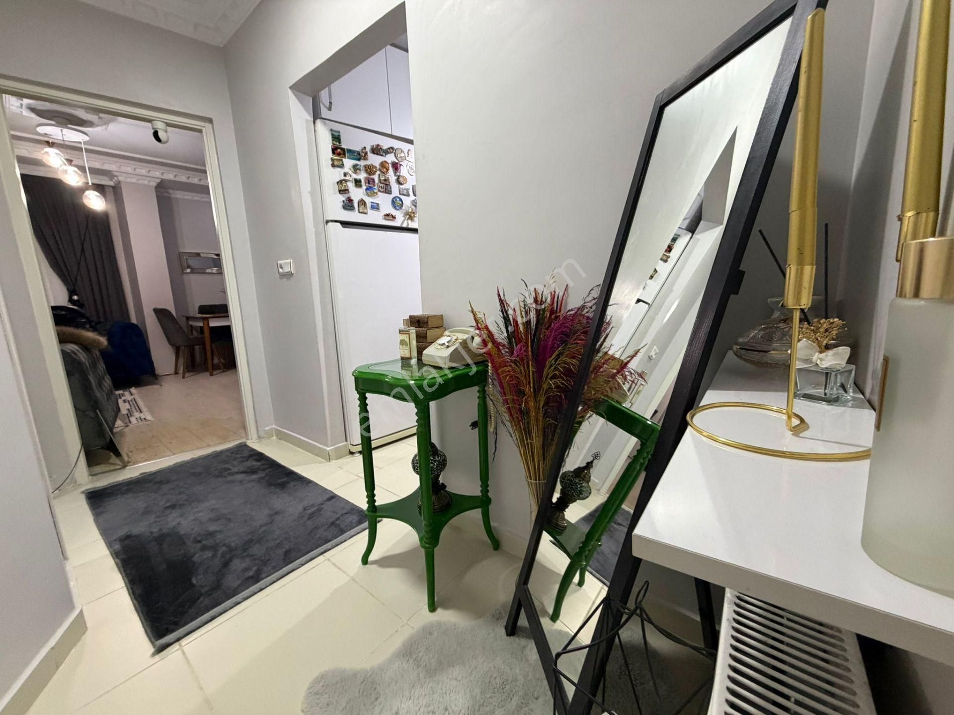 Bahçelievler'de 14 Yıllık Binada K.otoparklı 2+1 Ara Kat - Görsel 22