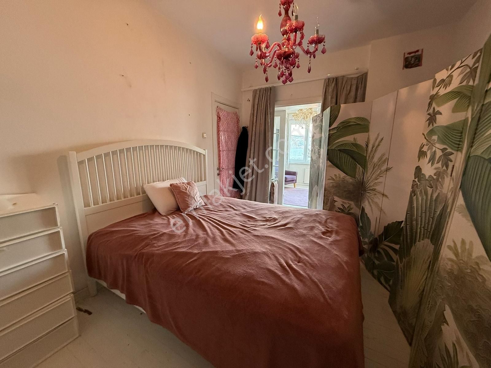 Çengelköy 'de Boğaz Manzaralı Geniş Kullanım 1+1 Satılık Daire - Görsel 16