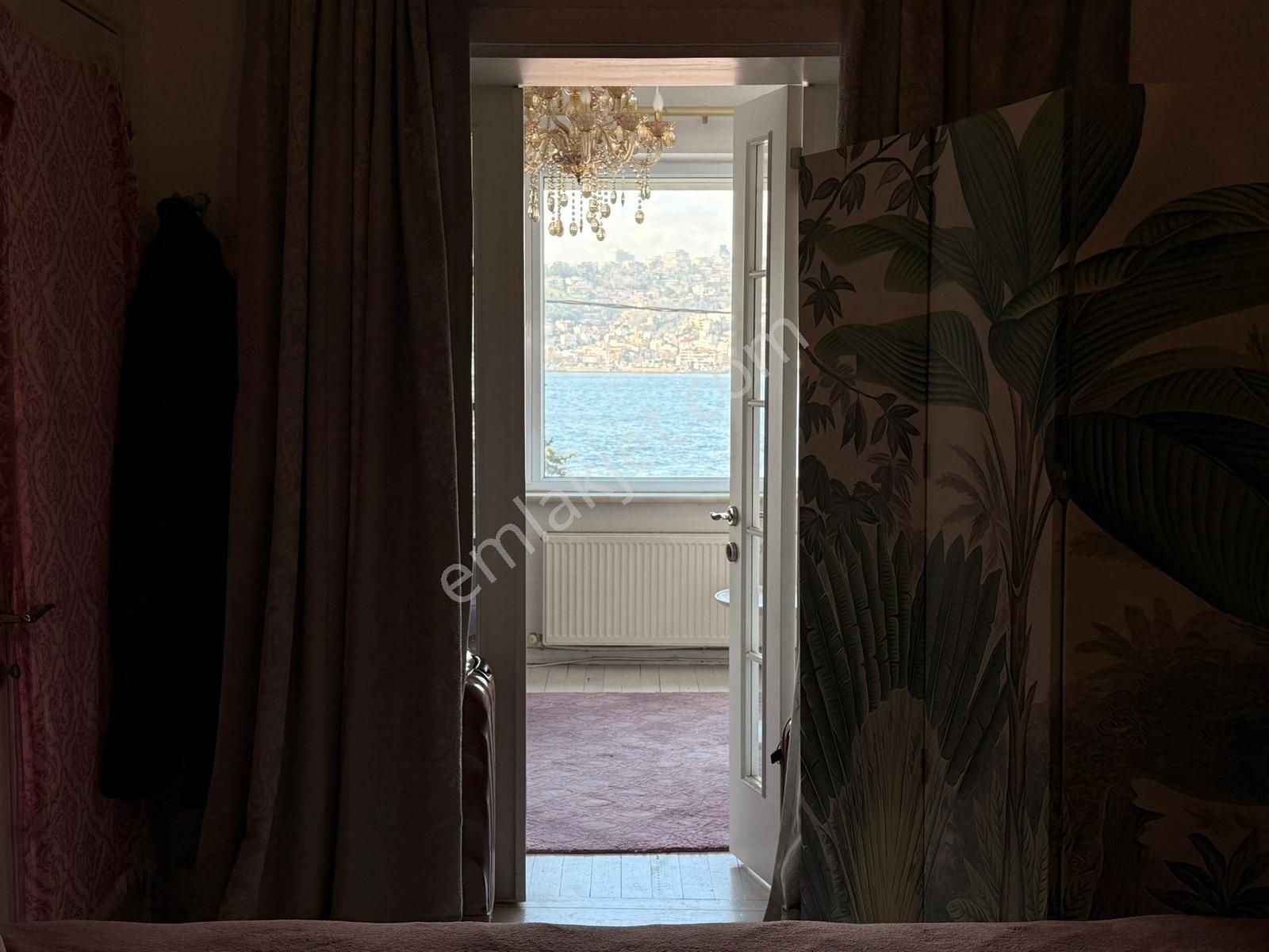 Çengelköy 'de Boğaz Manzaralı Geniş Kullanım 1+1 Satılık Daire - Görsel 24