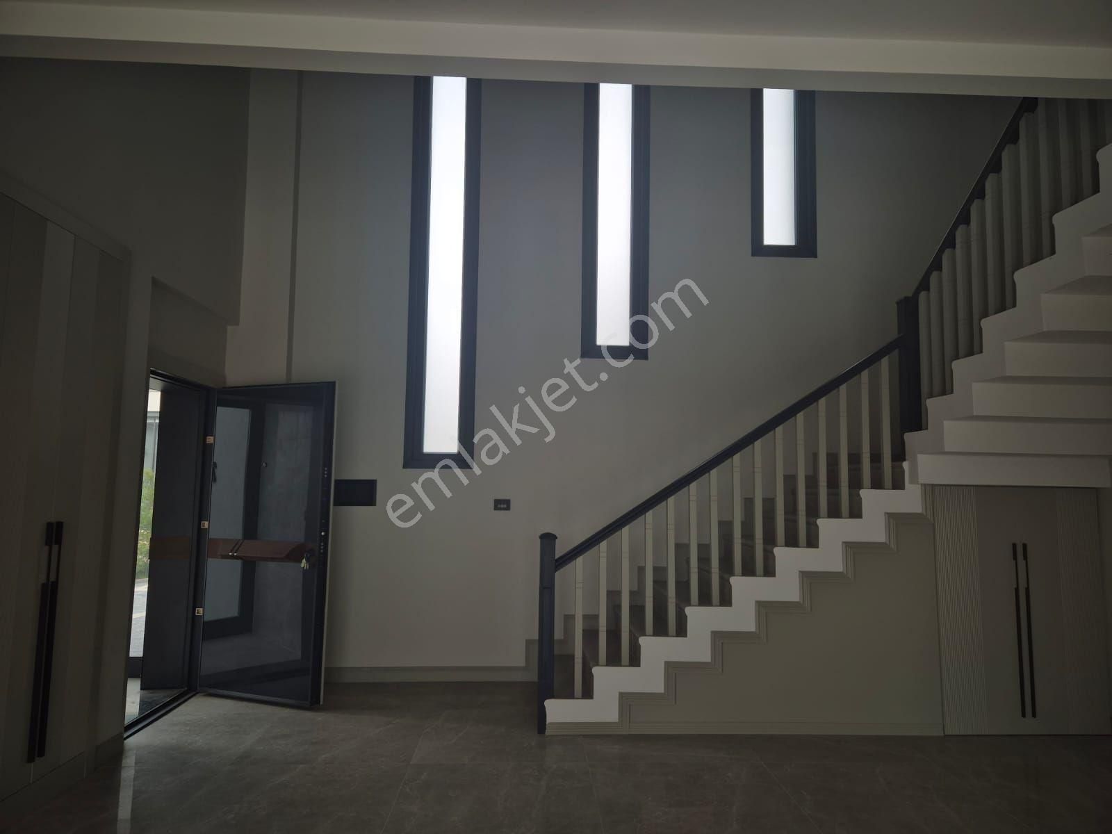 Önerlerde 5+1 Ultra Lüx Müstakil Havuz Ve Bahçeli Satılık Villa - Görsel 10