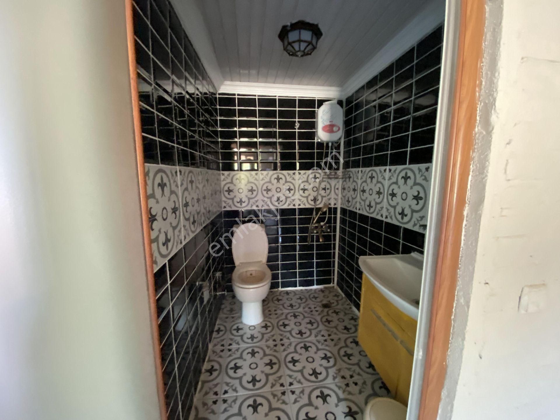 Balıkesir Ayvalık Kucukkoy De Satılık Taş Bina.tarihi Eser - Görsel 12