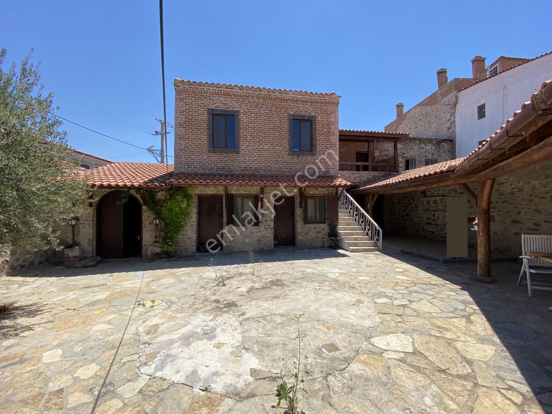 Balıkesir Ayvalık Kucukkoy De Satılık Taş Bina.tarihi Eser - Görsel 5