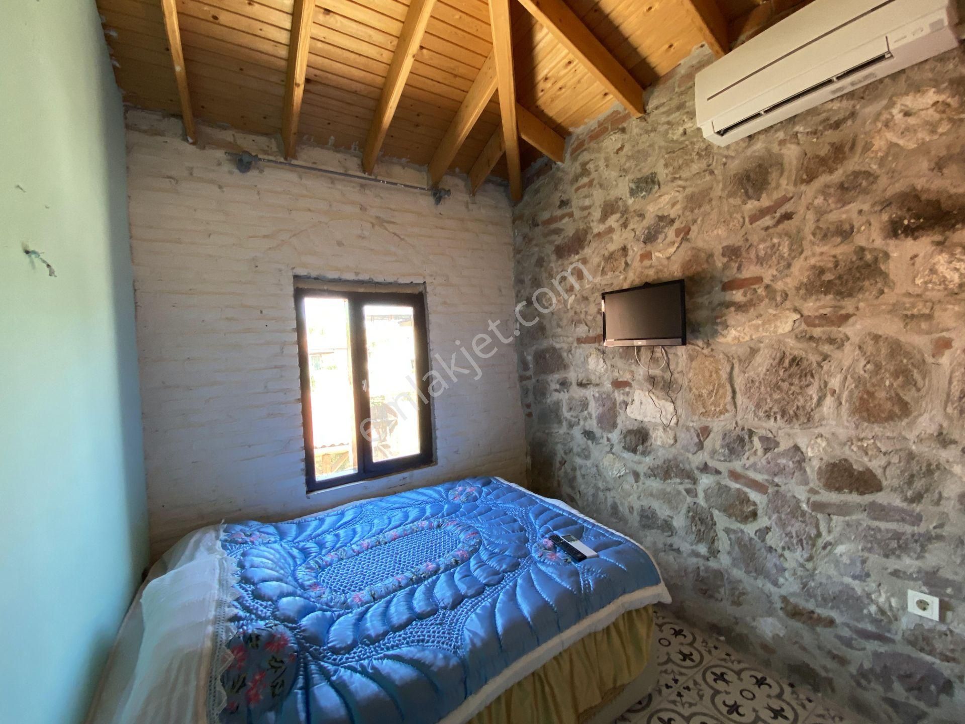 Balıkesir Ayvalık Kucukkoy De Satılık Taş Bina.tarihi Eser - Görsel 16