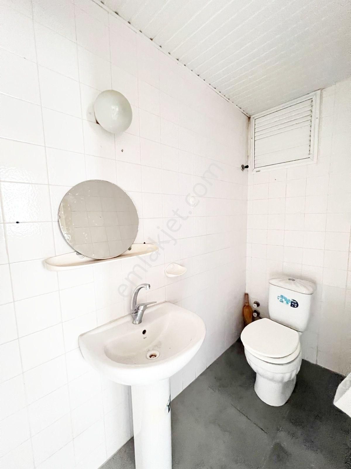 Adana Çukurova Huzurevlerinde Güney Doğu Batı Cephe Geniş Oturumlu 3+1 Doğalgazlı - Görsel 13