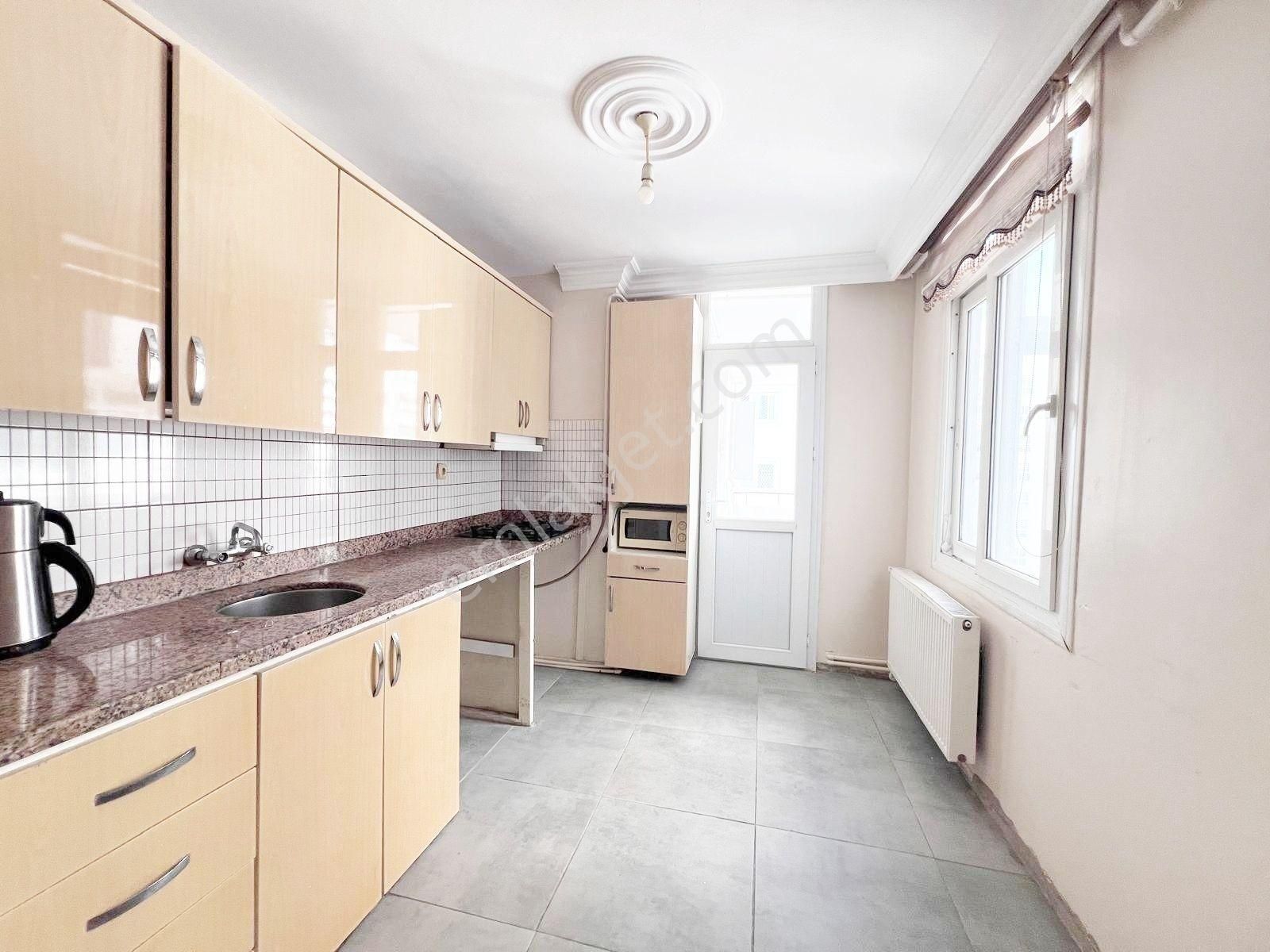 Adana Çukurova Huzurevlerinde Güney Doğu Batı Cephe Geniş Oturumlu 3+1 Doğalgazlı - Görsel 35