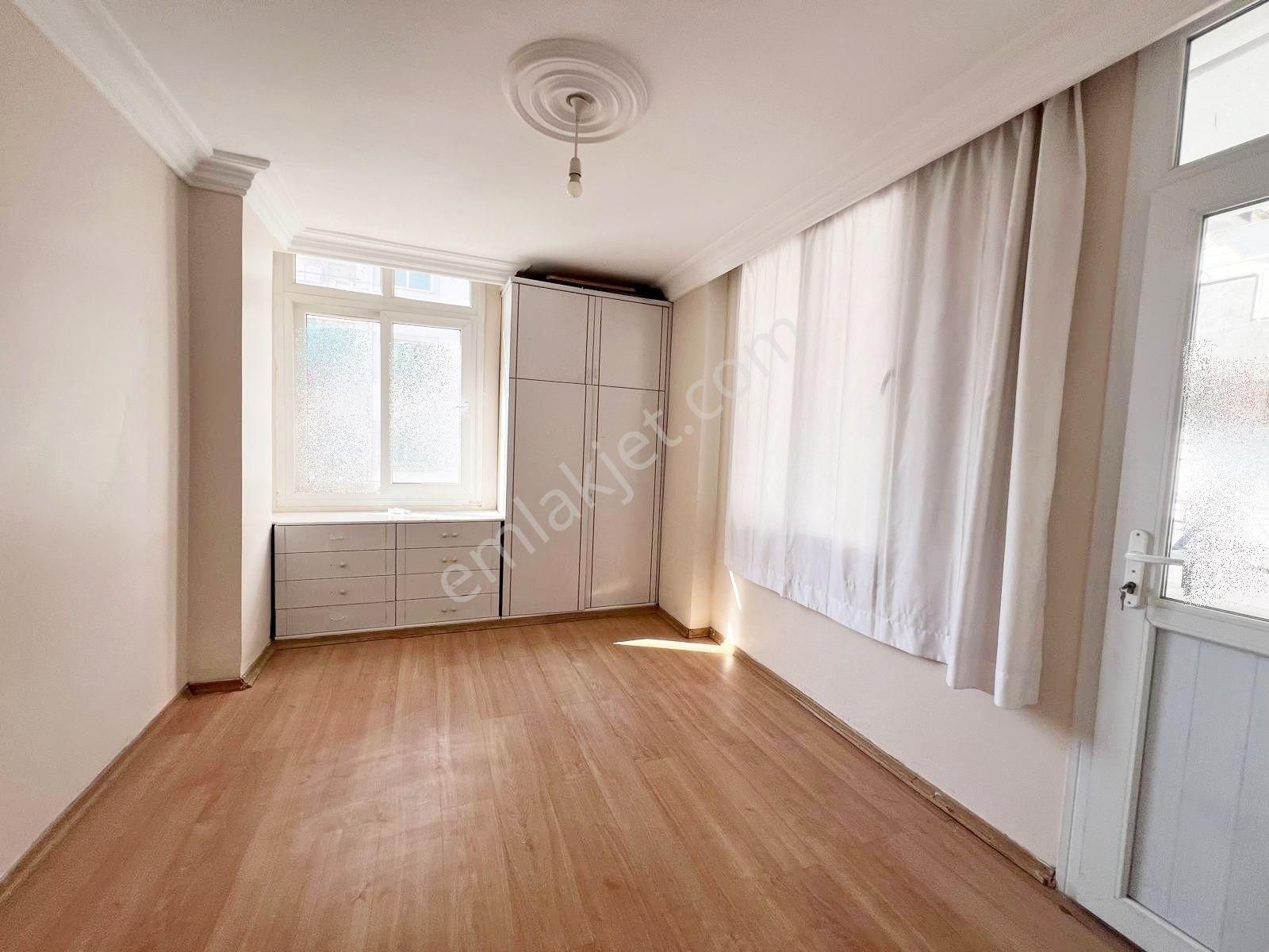 Adana Çukurova Huzurevlerinde Güney Doğu Batı Cephe Geniş Oturumlu 3+1 Doğalgazlı - Görsel 15