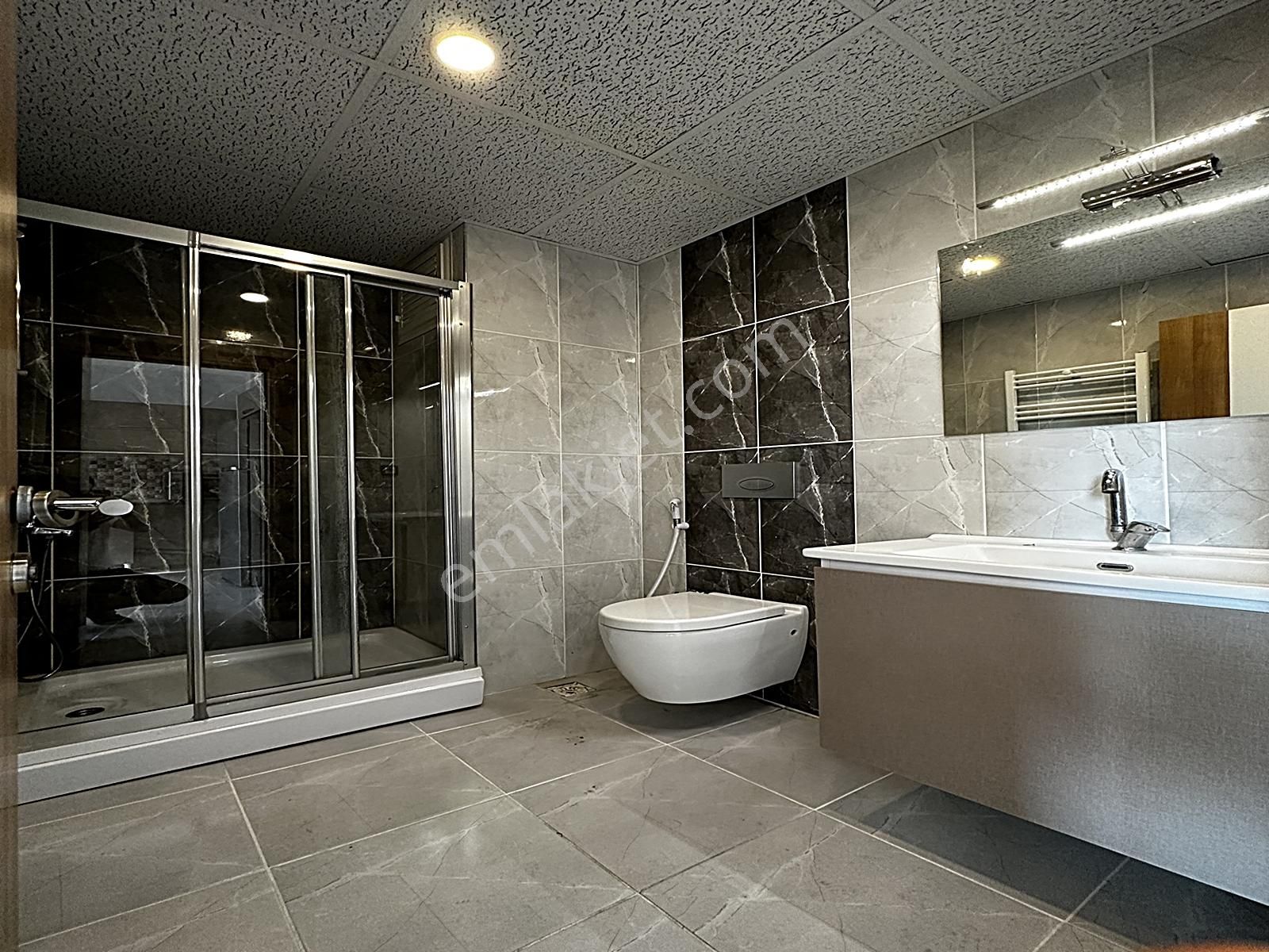 Lıon Yapıdan Metrobüse Yakın Site İçi Havuz+güvenlikli 1+1 Daire - Görsel 10