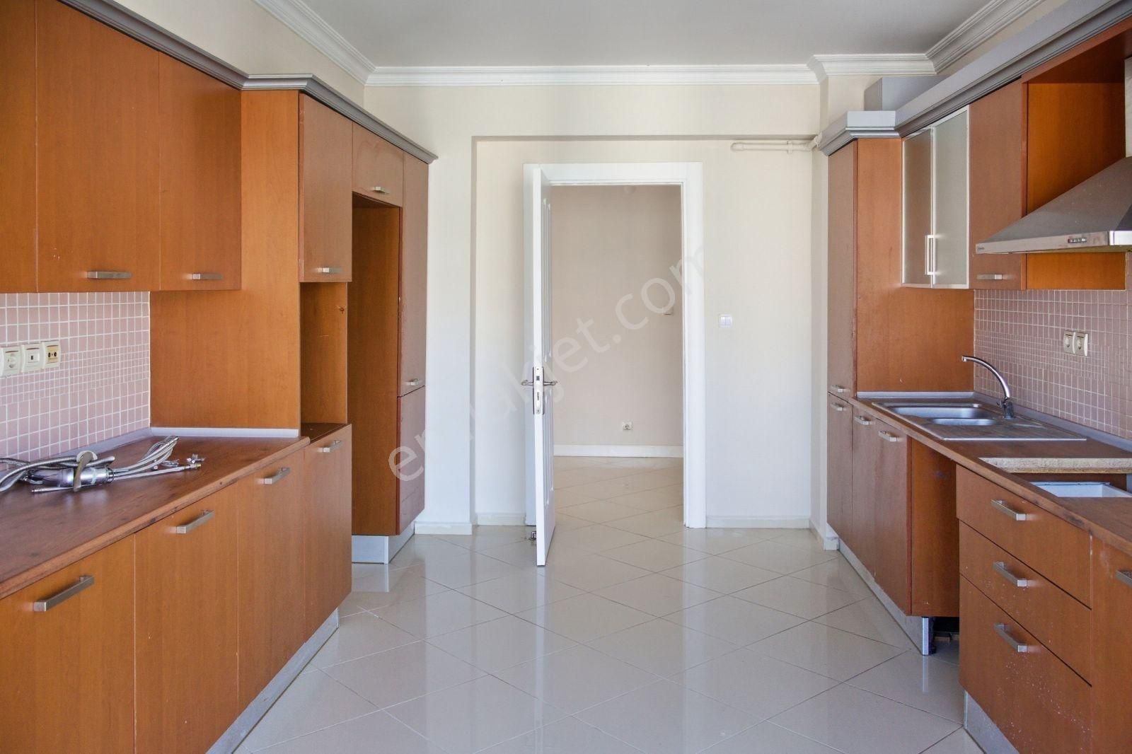 Evka-3 Naki Rezidans Ta 4+1 Kiralık Daire - Görsel 9