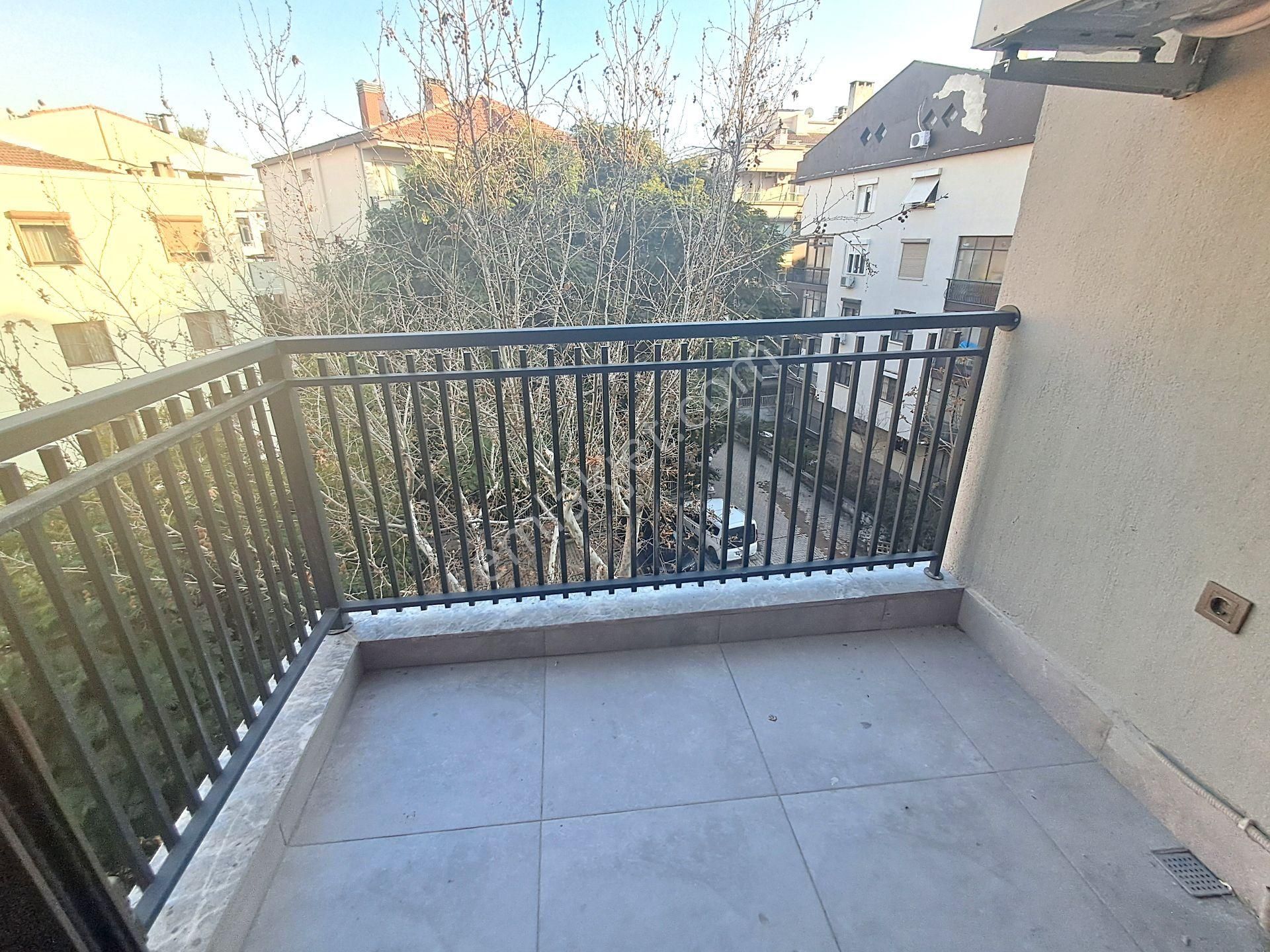 Karşıyaka Bostanlıda Yeni Binada Kiralık 2+1 Daire - Görsel 26