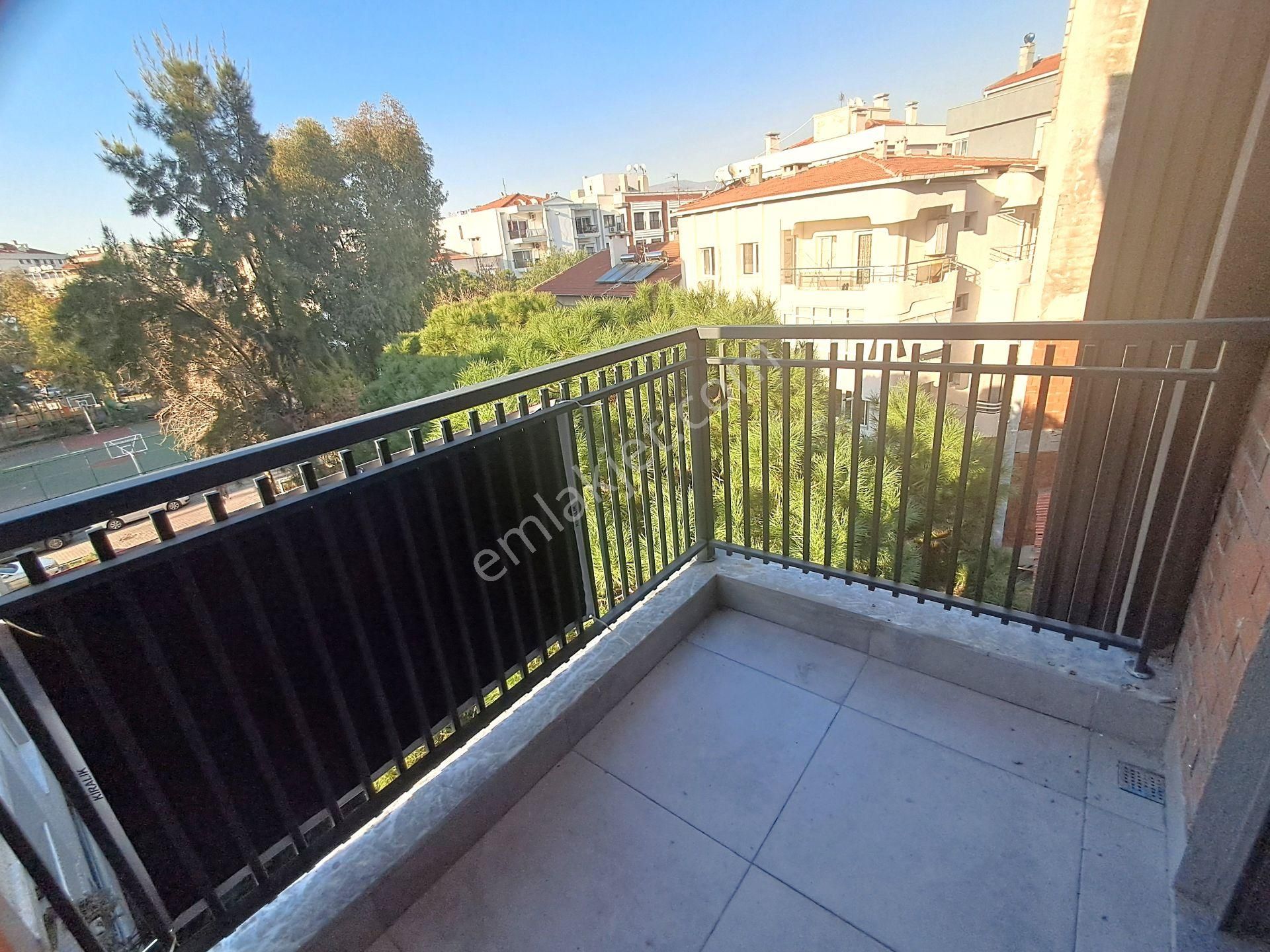 Karşıyaka Bostanlıda Yeni Binada Kiralık 2+1 Daire - Görsel 12