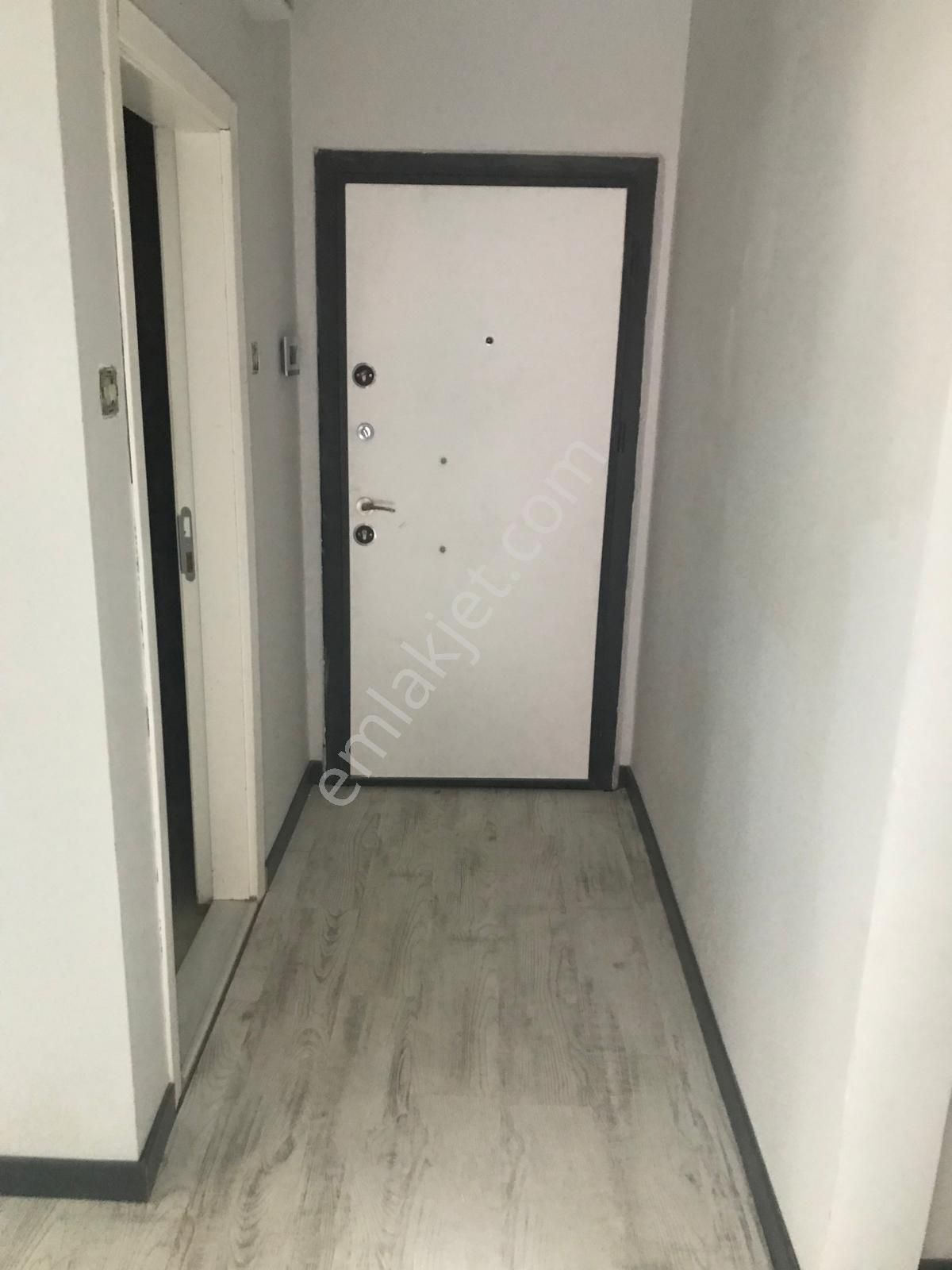 Kızılay Yeşilırmakta Konut, İşyeri Javdes Yanı Mükemmel 2+1 Boş - Görsel 14