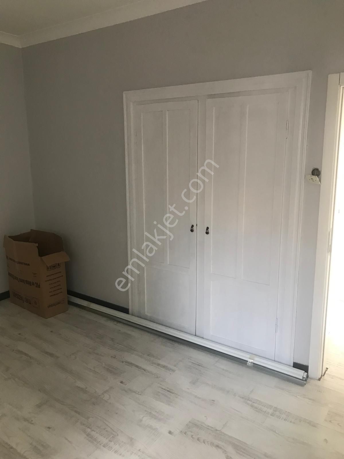 Kızılay Yeşilırmakta Konut, İşyeri Javdes Yanı Mükemmel 2+1 Boş - Görsel 9