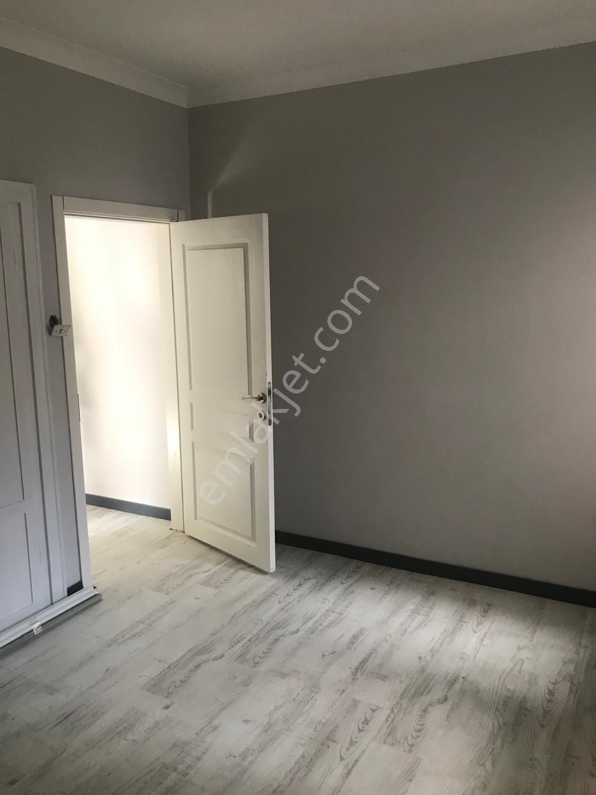 Kızılay Yeşilırmakta Konut, İşyeri Javdes Yanı Mükemmel 2+1 Boş - Görsel 6