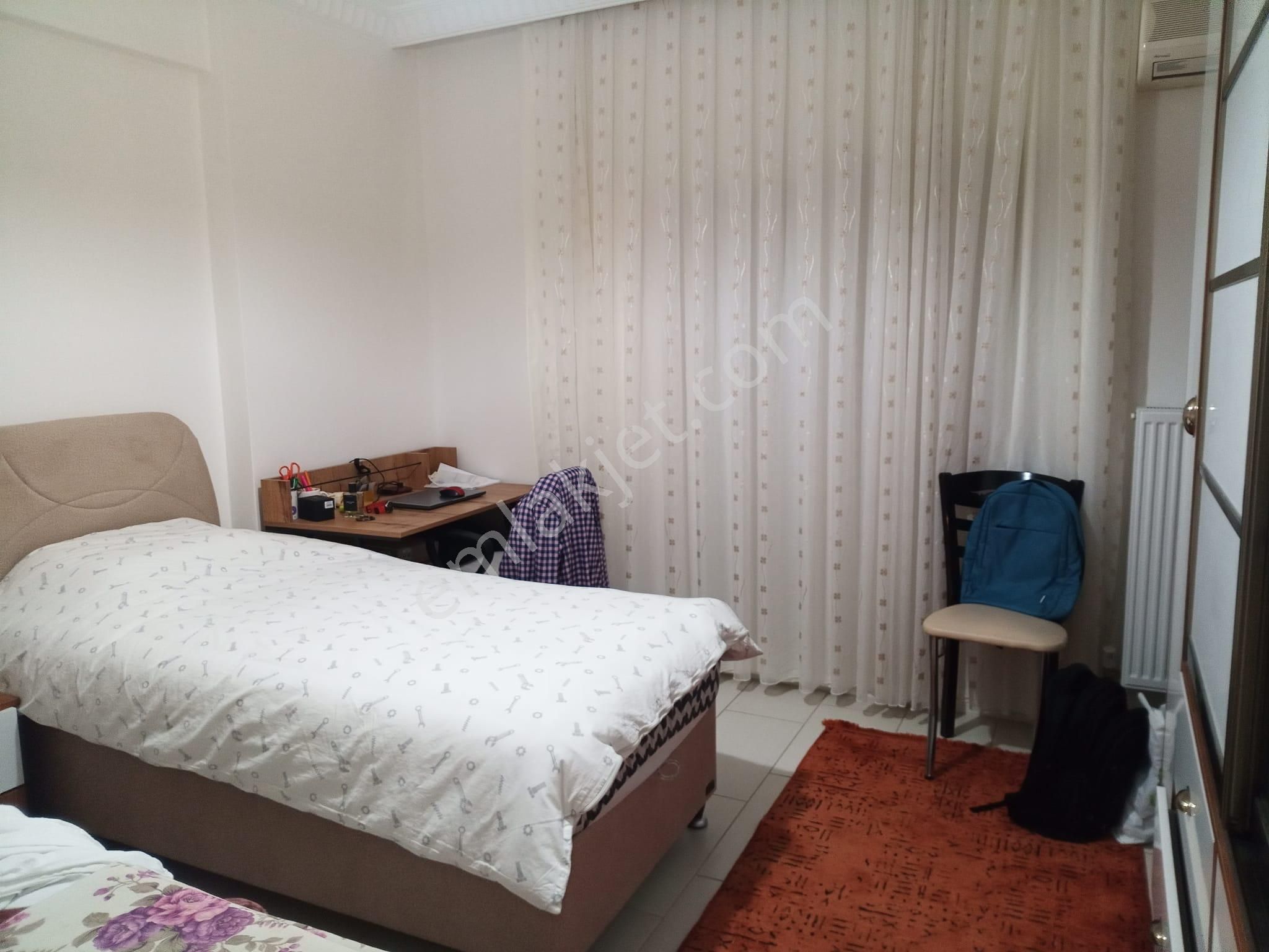 Kuşadası Ege Mahallesi’nde Satılık Kısmi Eşyalı 2+1 Bahçe Katı Daire - Görsel 10