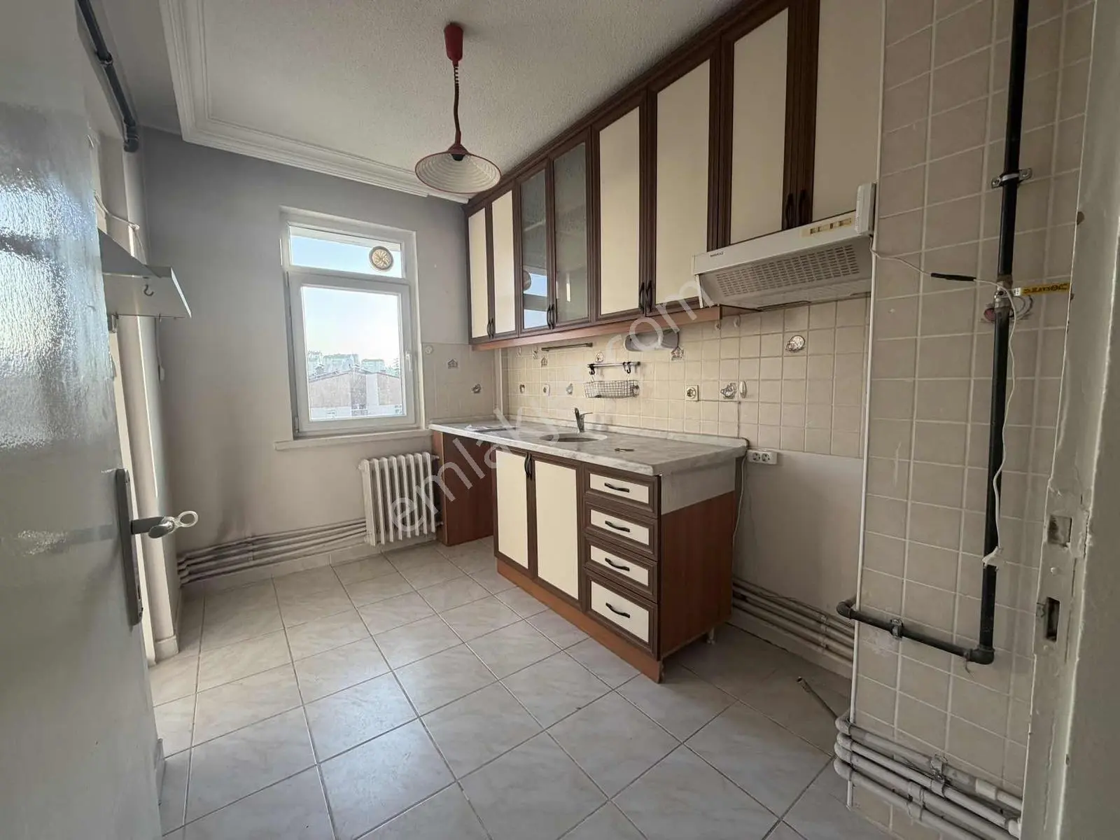 Ağaç İş 20 Sitesin'de 2+1 Temiz Kiralık Daire - Görsel 5