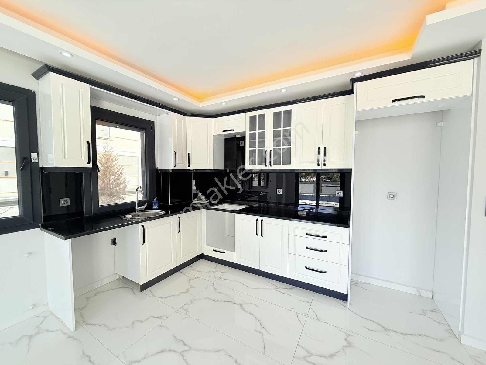 Denize 400 Mt Lüks Müstakil Villa - Görsel 23