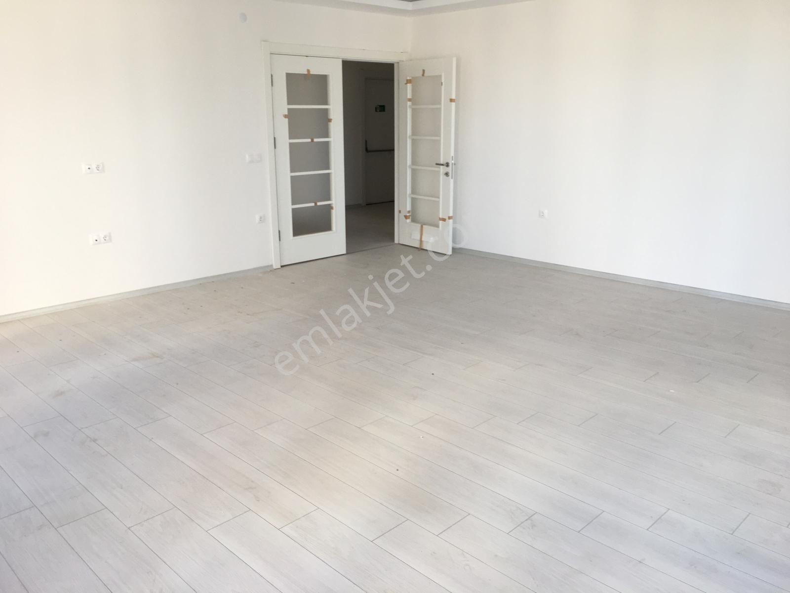 Riva Gymdn Boztepe Bulvarkent Sitesinde 0 Dare 240 M2 - Görsel 17