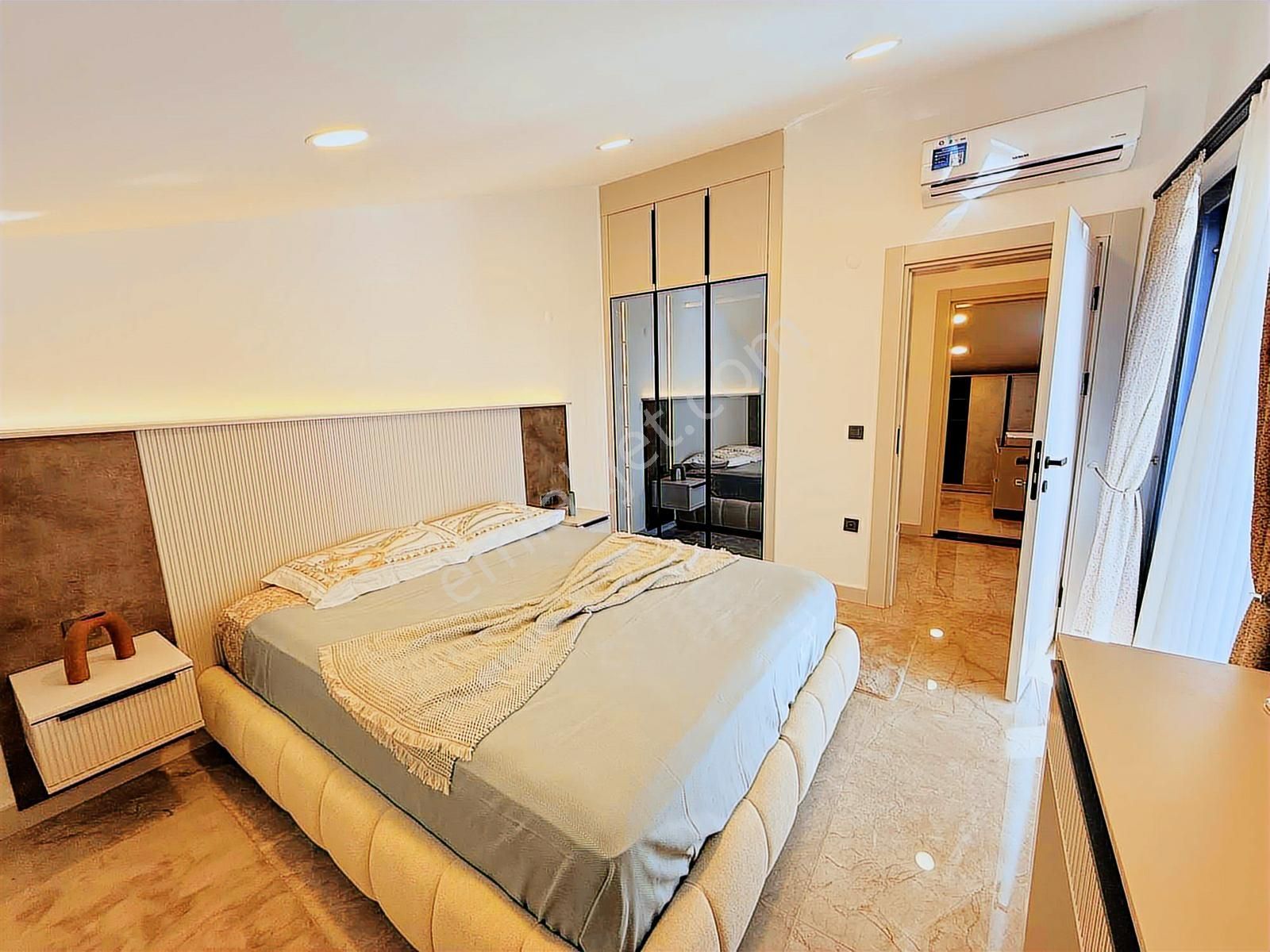 Altınkumda Denize 600 Mt Lüks Eşyalı Villa - Görsel 21