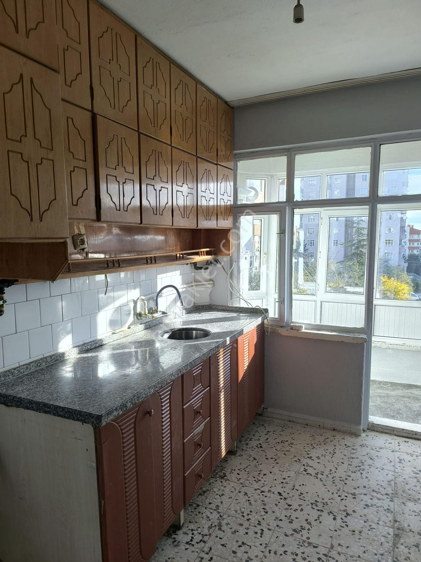 İsa Kavak Gayrimenkul’den Kiralık 3+1 Daire – Selçuklu/bosna - Görsel 9