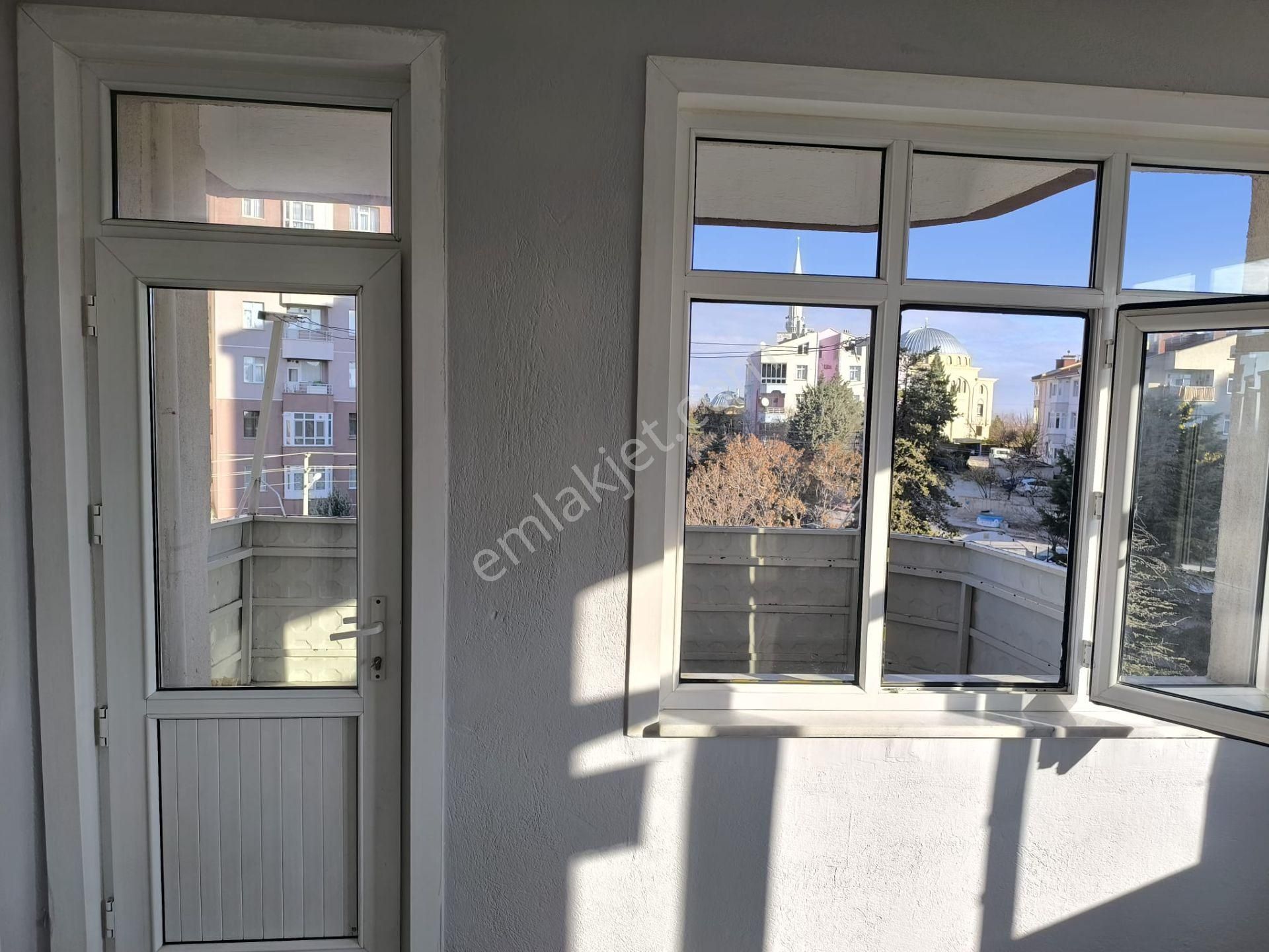 İsa Kavak Gayrimenkul’den Kiralık 3+1 Daire – Selçuklu/bosna - Görsel 12