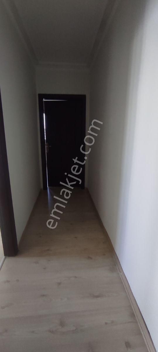 Eryaman Güzelkentte Boş Cadde Üzeri Satılık 3+1 - Görsel 16